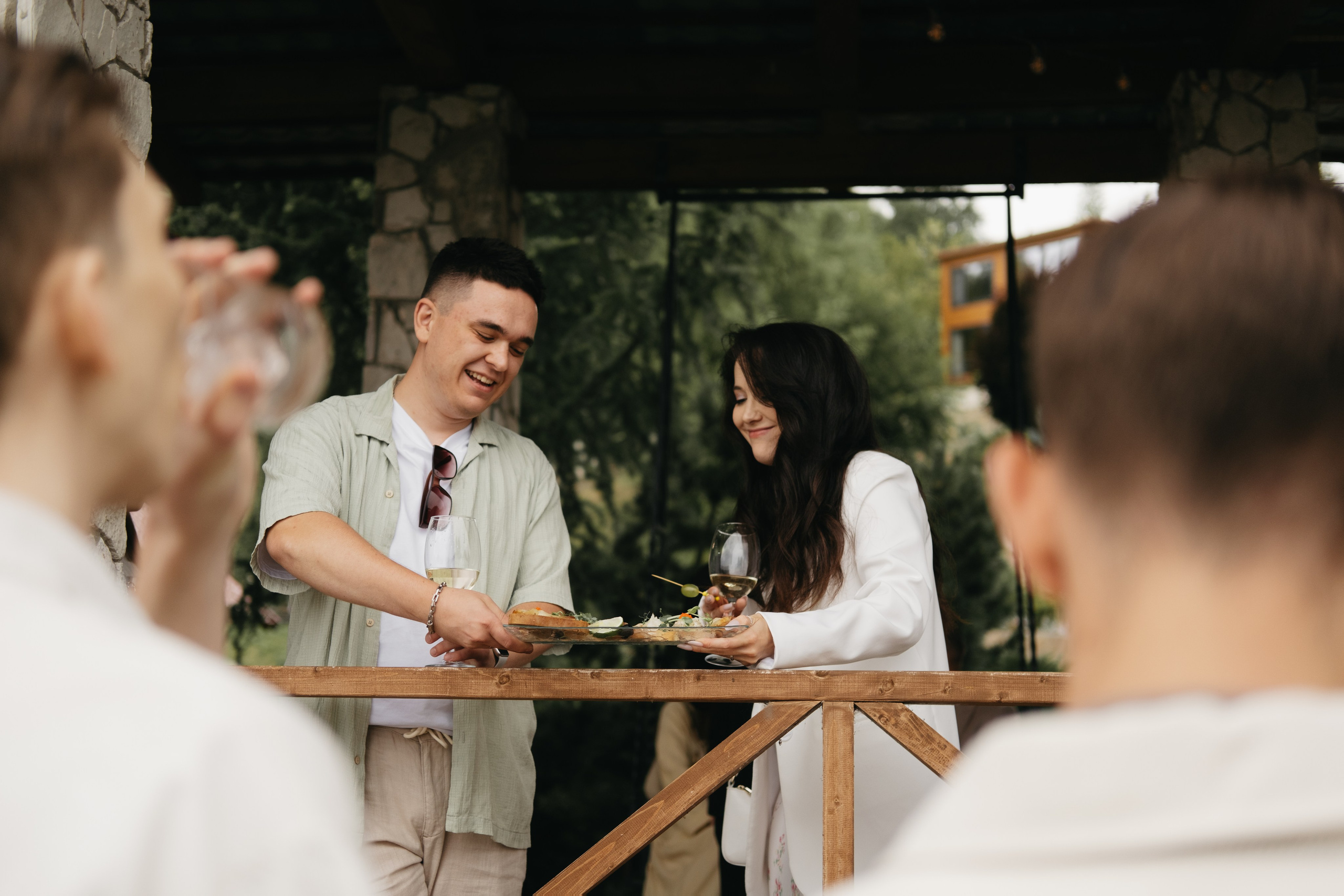 Молодые счастливые. Обо мне