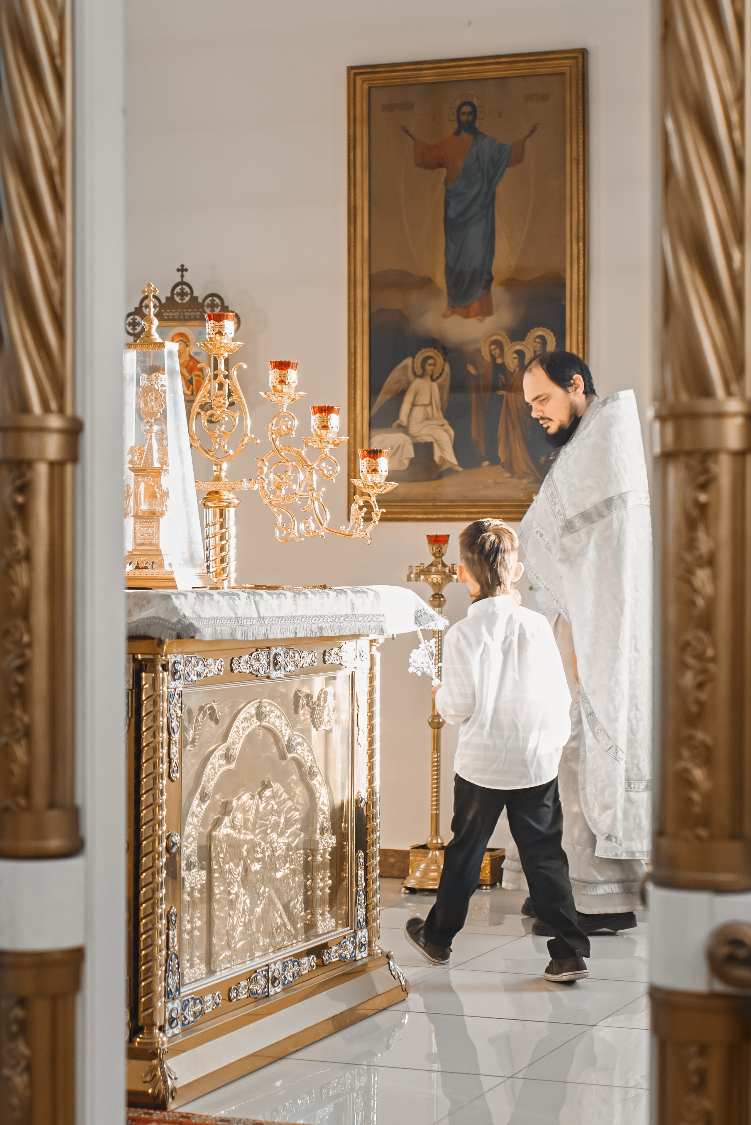 Крещение в храме Благовещения Пресвятой Богородицы. Церковный фотограф на Таинство Крещения и Венчания в Оренбурге и Оренбургской области Екатерина Белкина