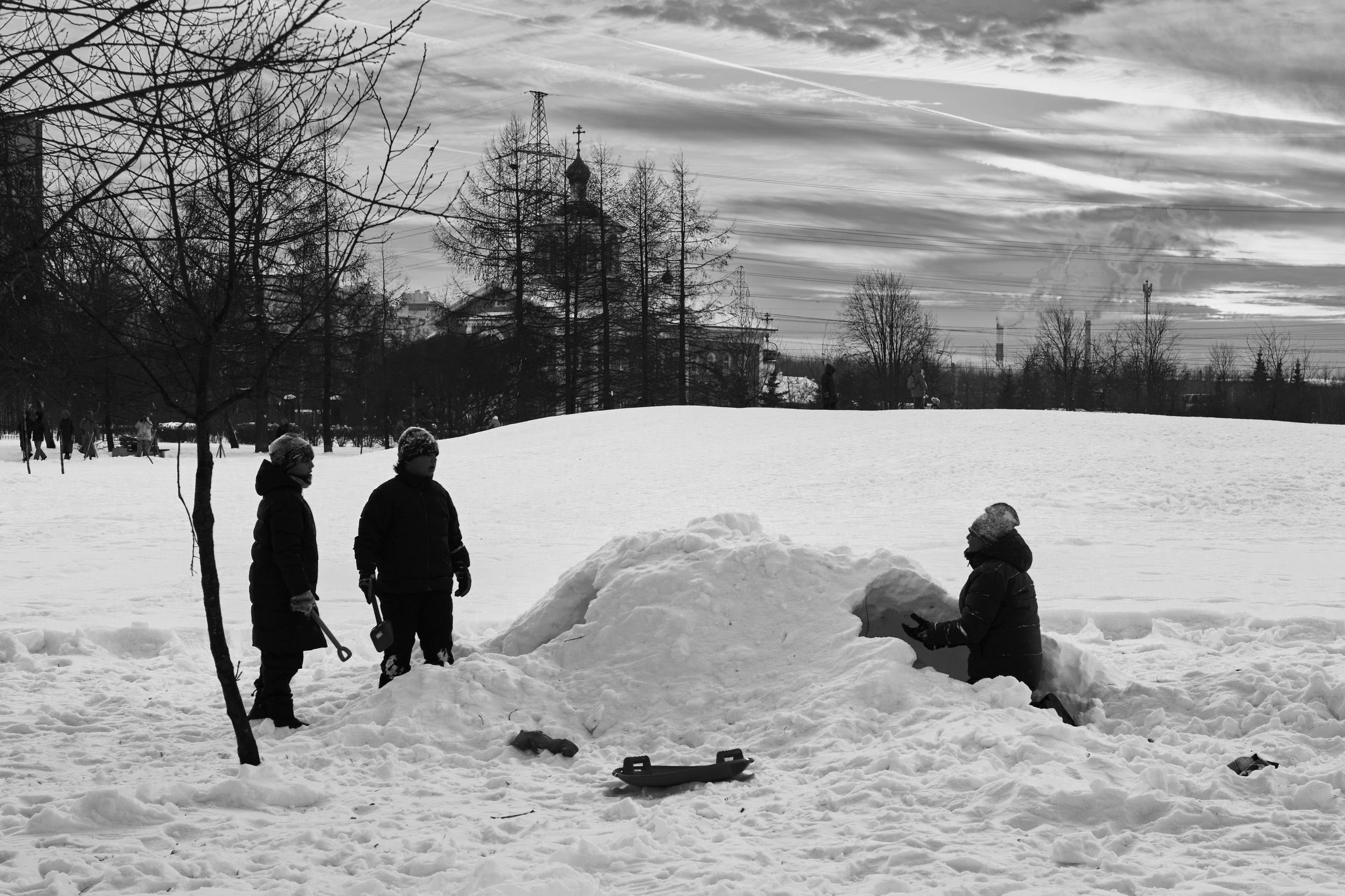 Зимний репортаж в Санкт-Петербурге — катание с горки | Филипп Линзин. Репортажный и портретный фотограф в Санкт-Петербурге Филипп Линзин