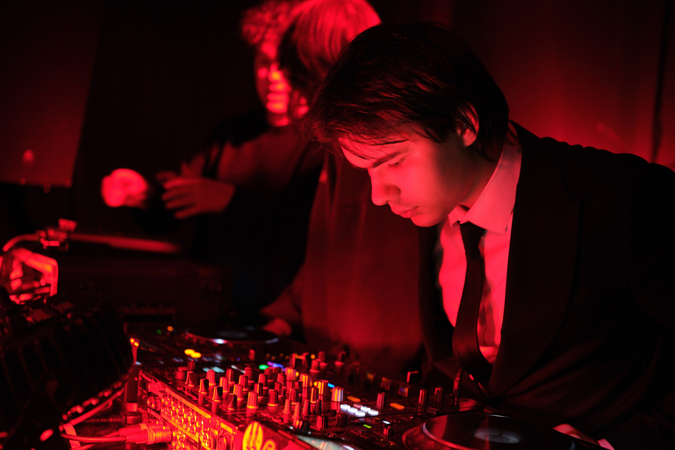 Клубный репортаж в Санкт-Петербурге | Филипп Линзин. Репортажный и портретный фотограф в Санкт-Петербурге Филипп Линзин