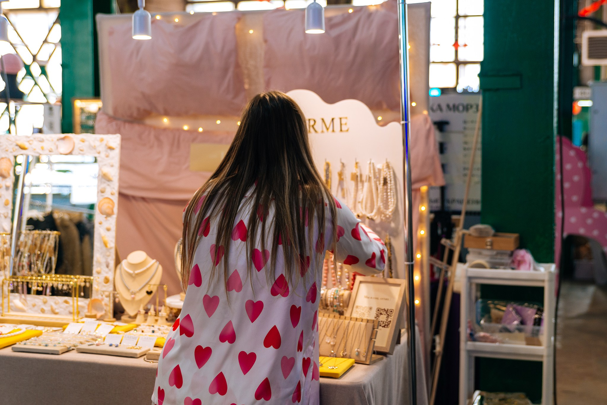 Интеллигентная барахолка. Май 25. Репортажный фотограф в Санкт-Петербурге Анастасия Клёпова