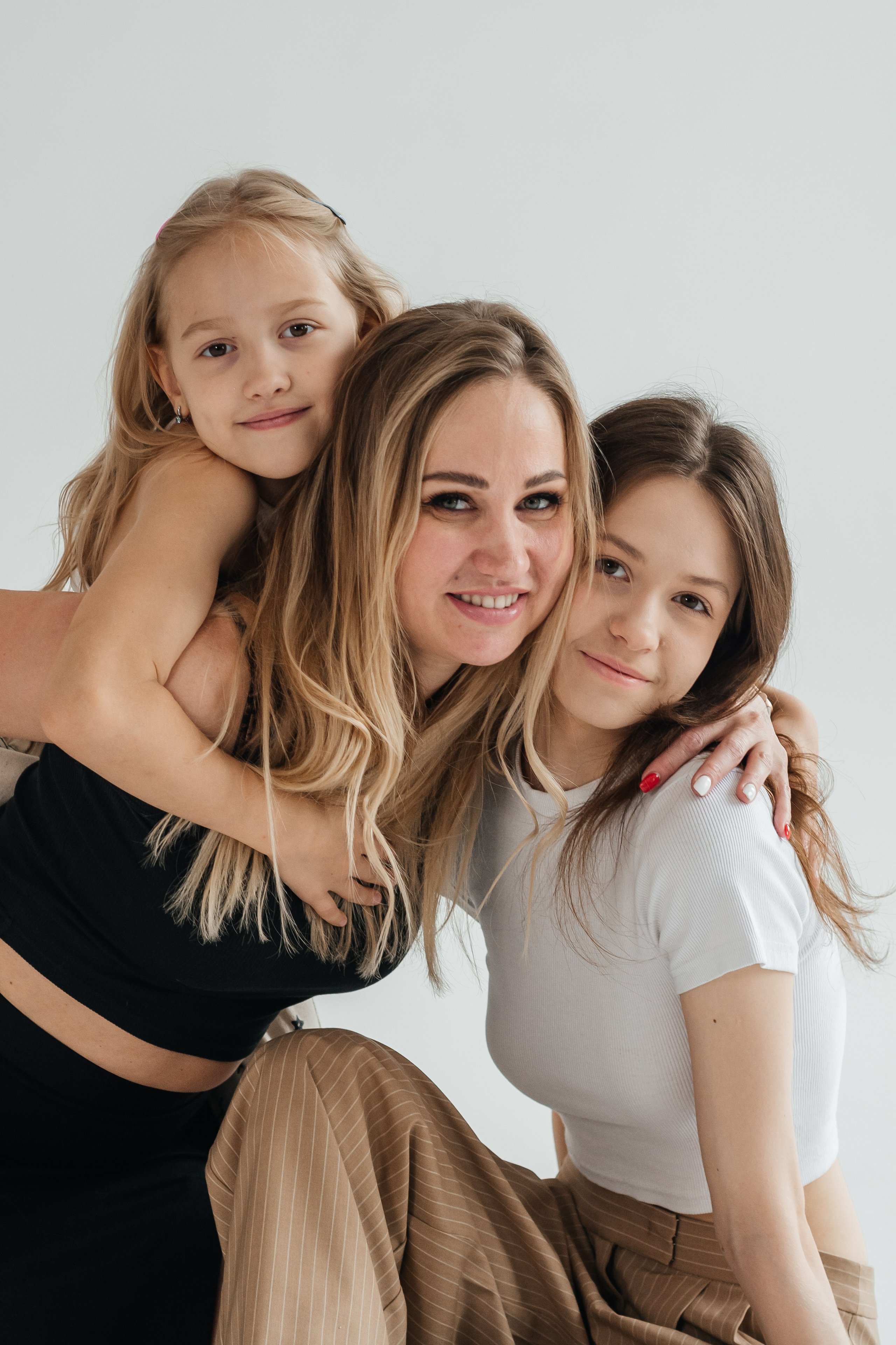 Семейная минималистичная фотосессия. Семейный и детский фотограф Кущ Наташа