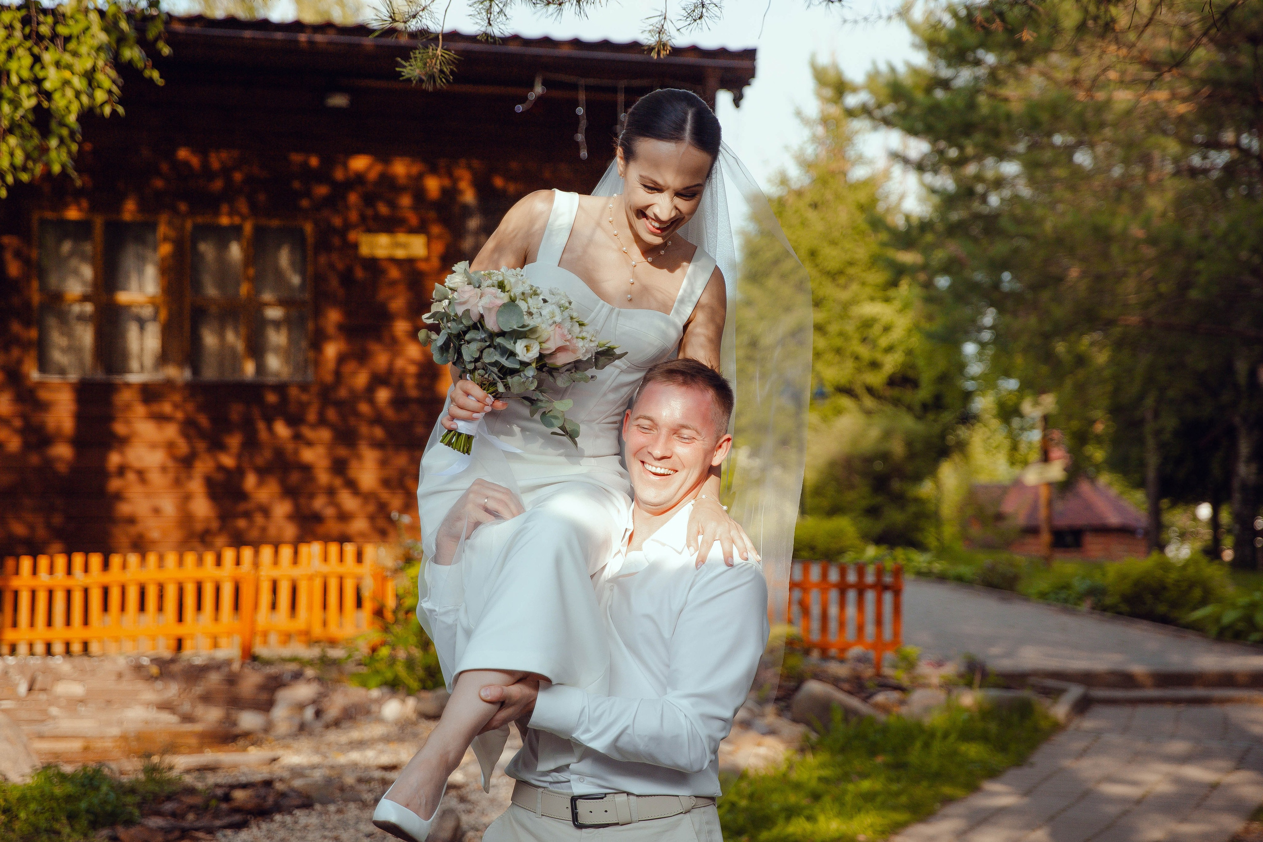 Площадка «Изгиб». Ваш репортажный фотограф Артемий Антонов