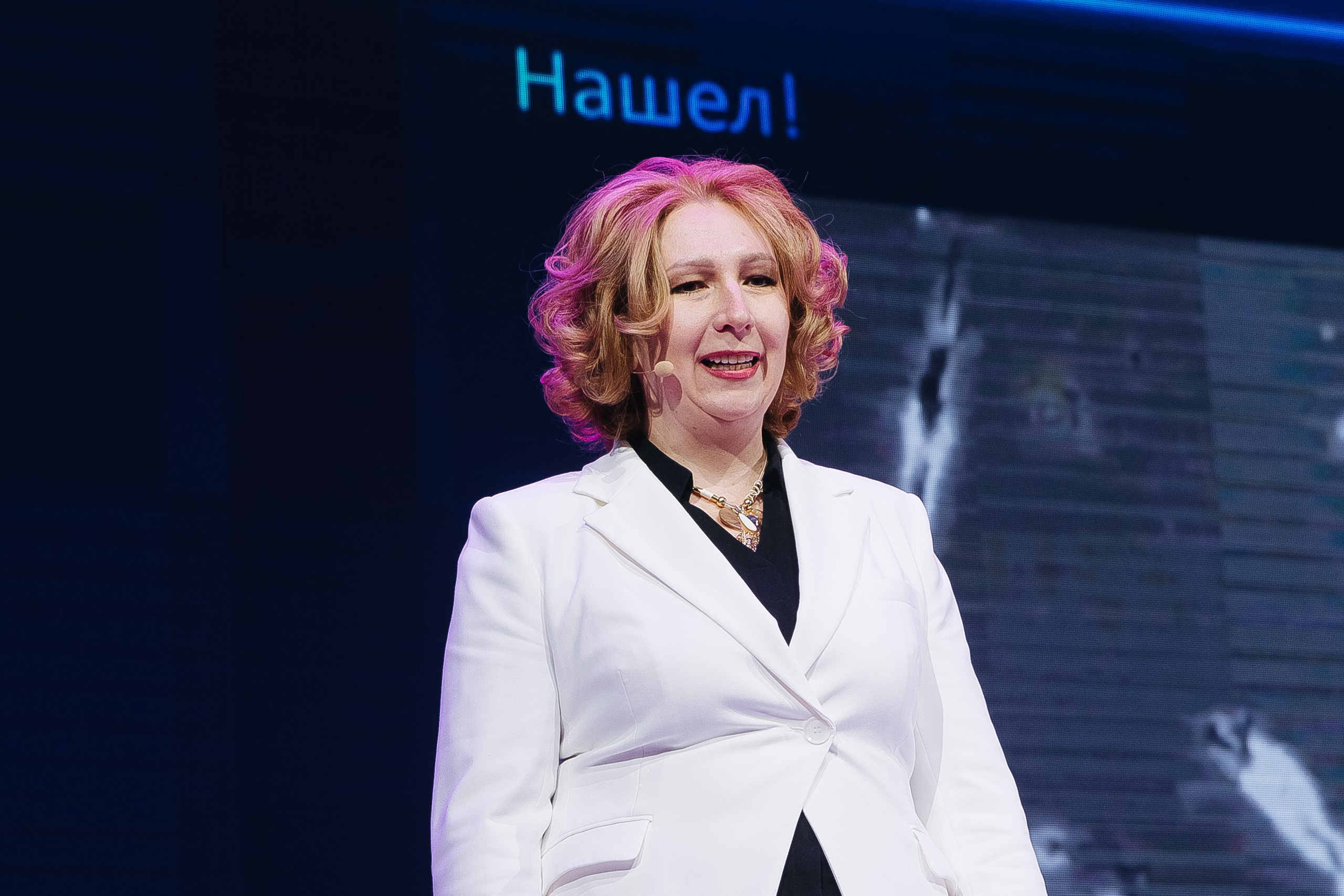 Сбер лекция по ИИ. Фотограф в Красноярске Любовь Малеева