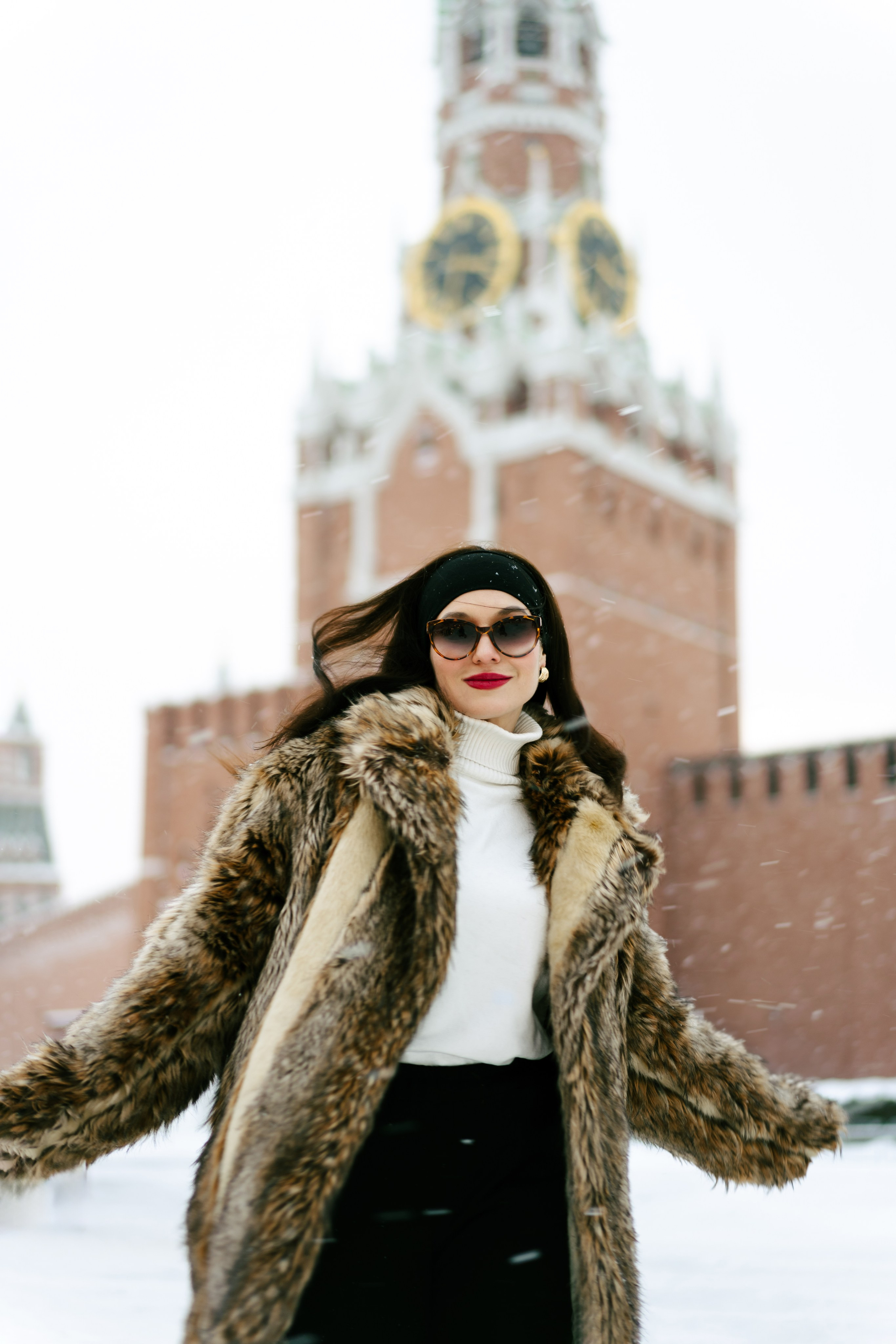 Russian Girl: Арина. Главная