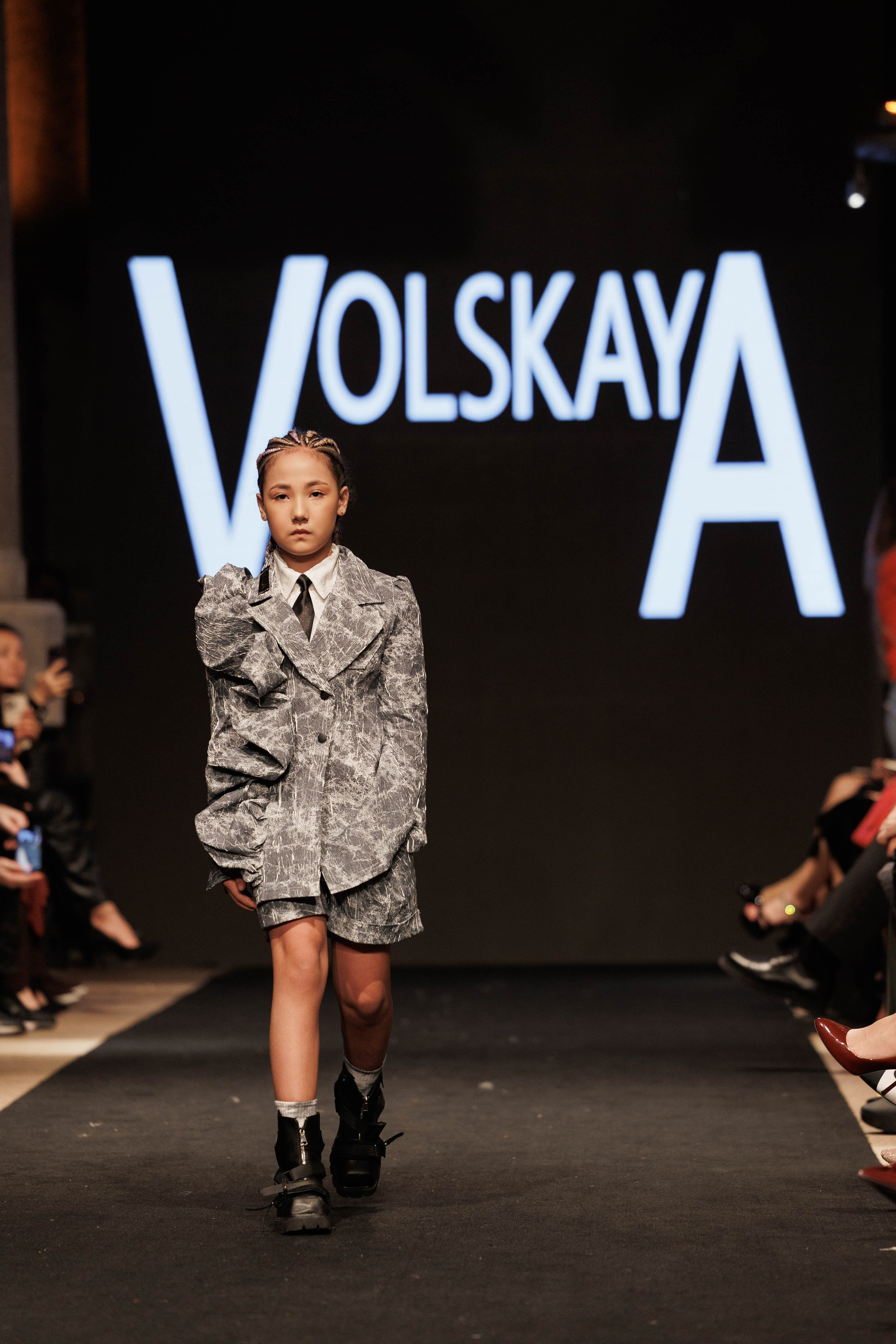 IFB-показ. About