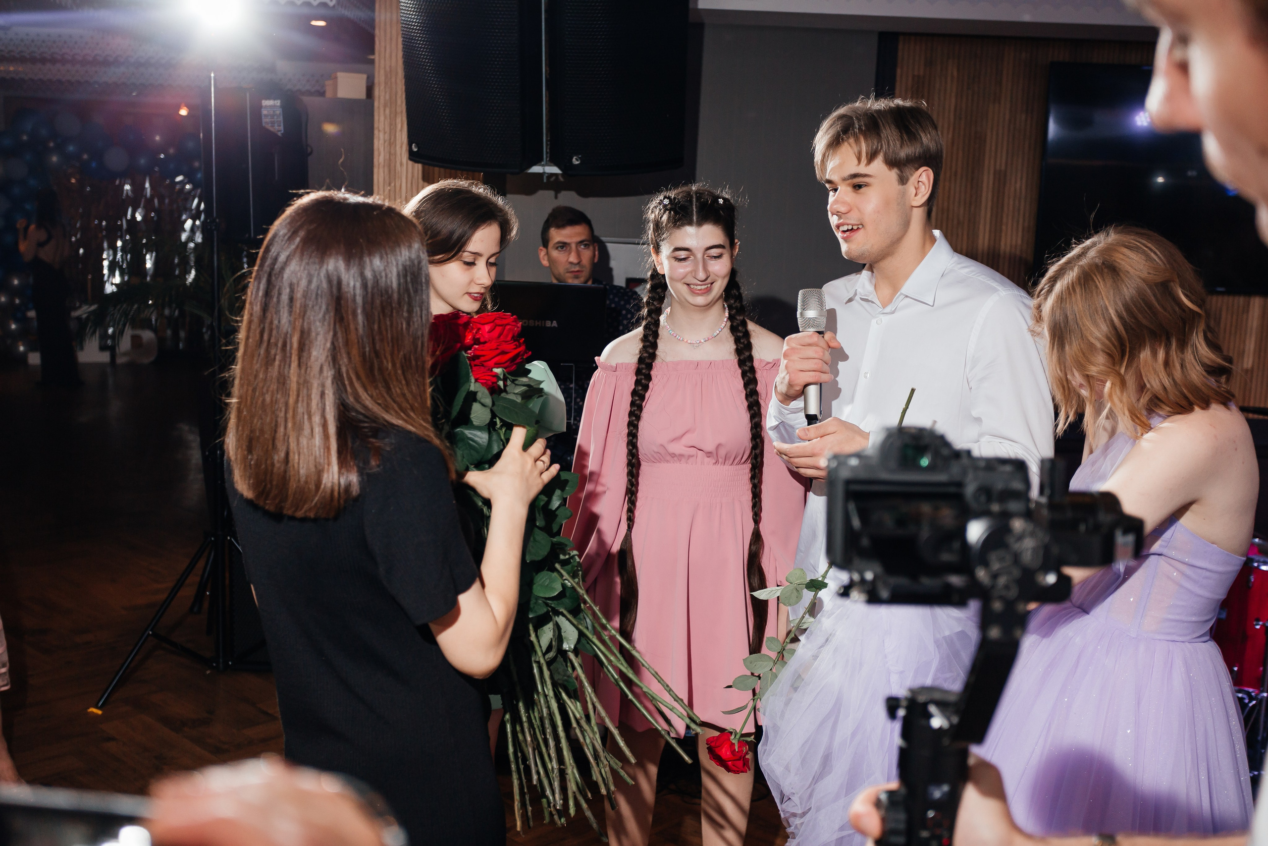 Выпускной 11 «А». Школа № 42. Свадебный фотограф в Краснодаре Николай Крауз