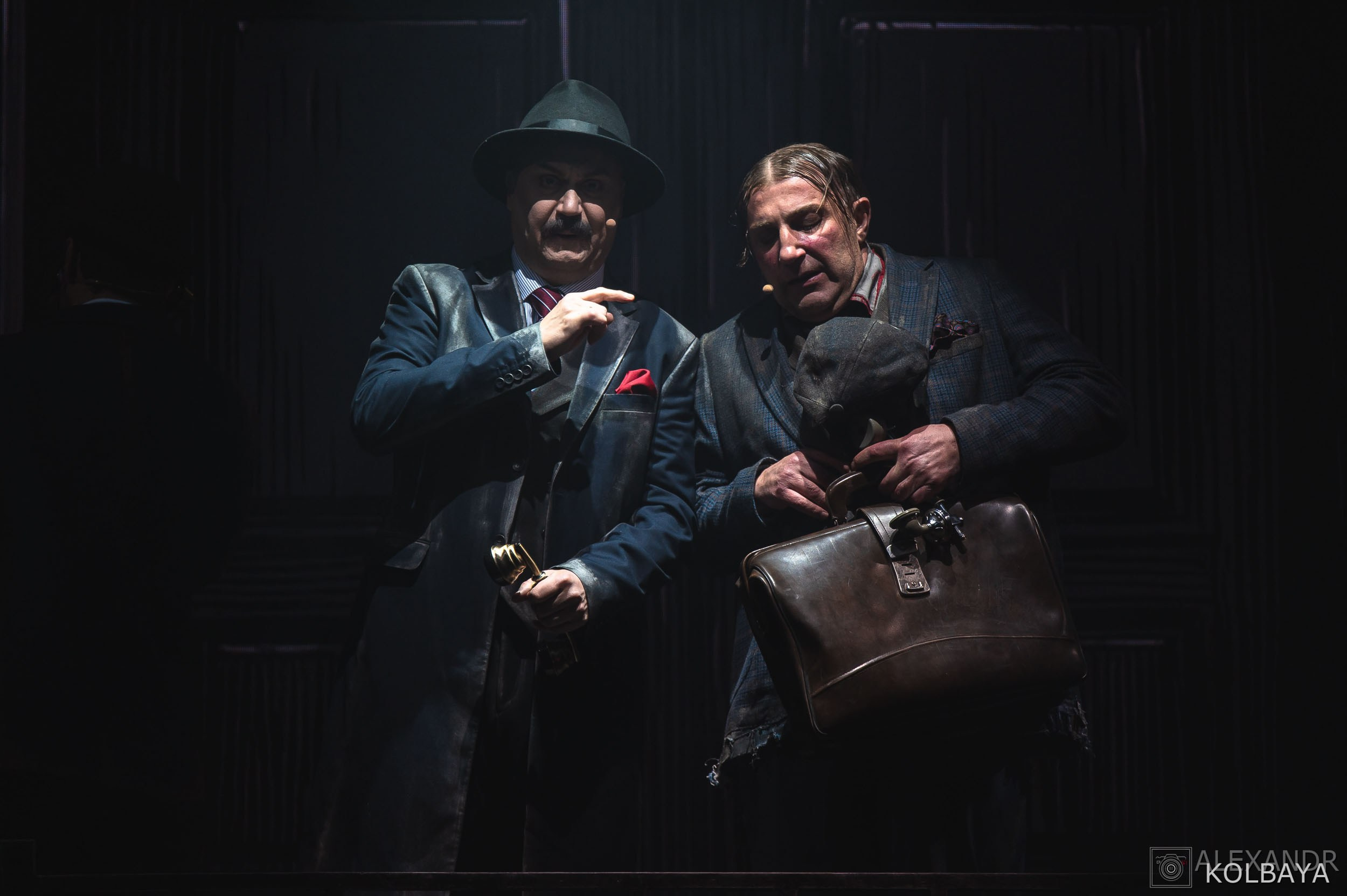Фотографии со спектакля «Однажды в городе N». Концертный и театральный репортажный фотограф в Москве Александр Колбая