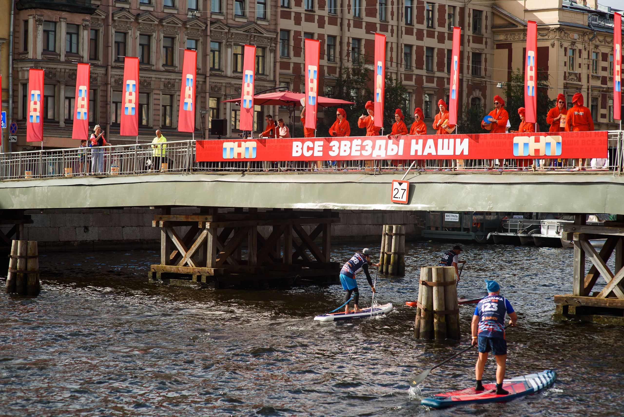 ТНТ Фонтанка SUP. Фотограф в Санкт-Петербурге — Эдуард Фазлетдинов | Репортаж, свадьбы, студия