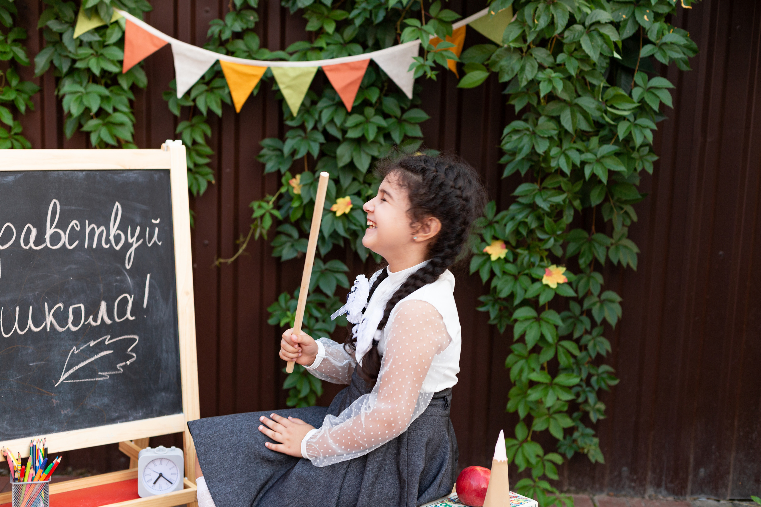 Фотопроект «Здравствуй школа». «ФотоЛерия» ФОТОГРАФ ВЫПУСКНЫЕ АЛЬБОМЫ