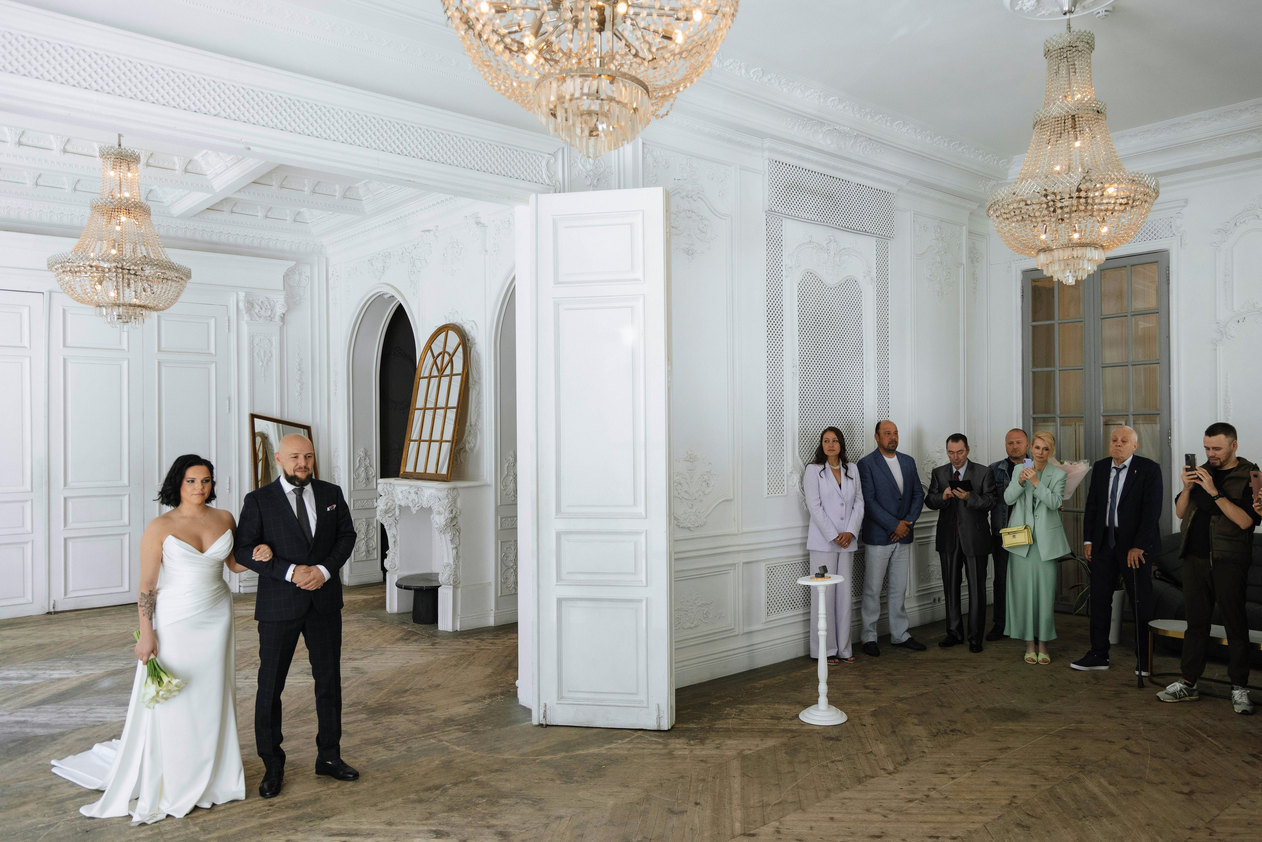 Стильное свадебное платье. Свадебный фотограф и видеограф в Москве, Виктор Архилюк