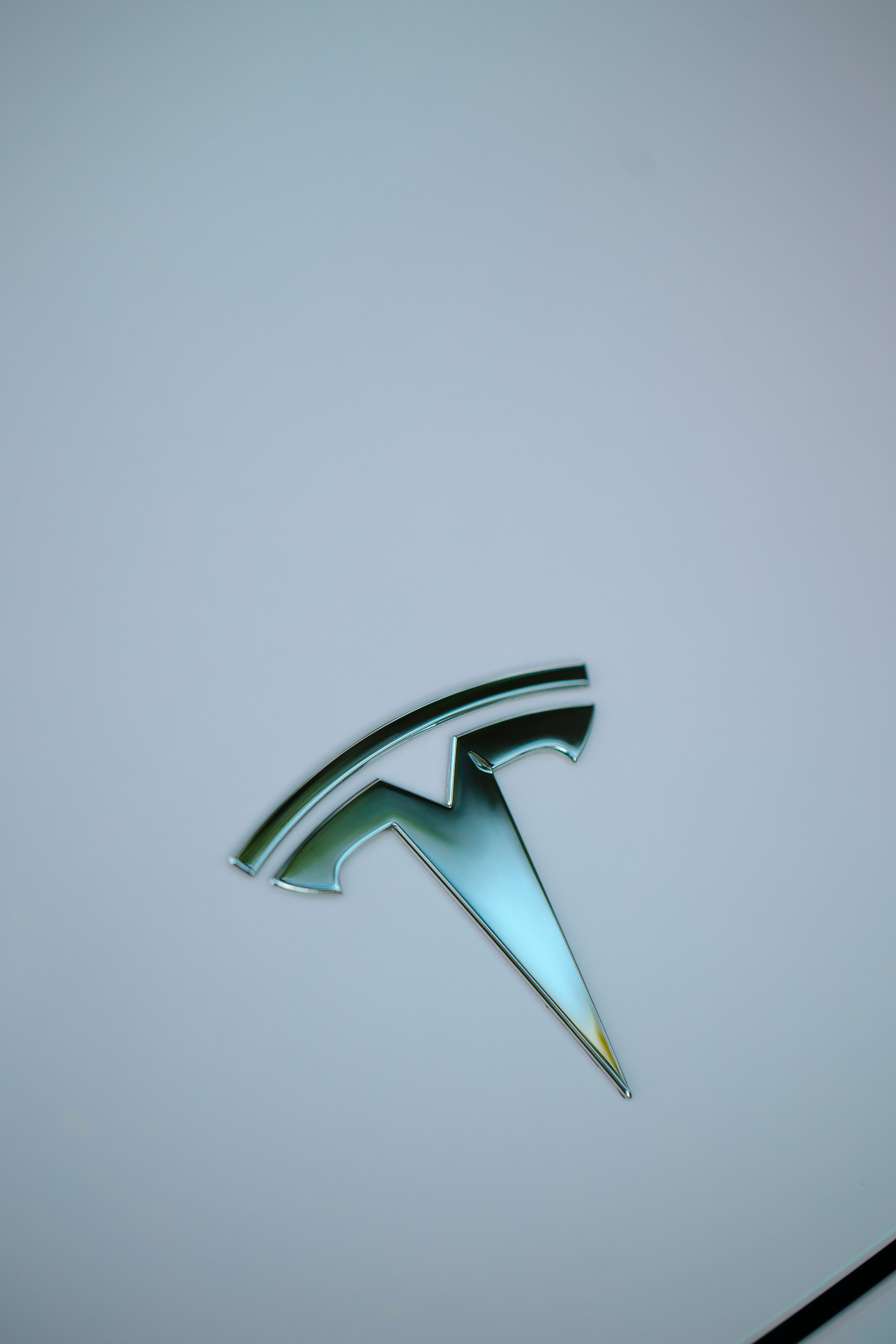 Tesla Model 3 Pearl. Фотограф в на Пхукете Сергей Войлоков