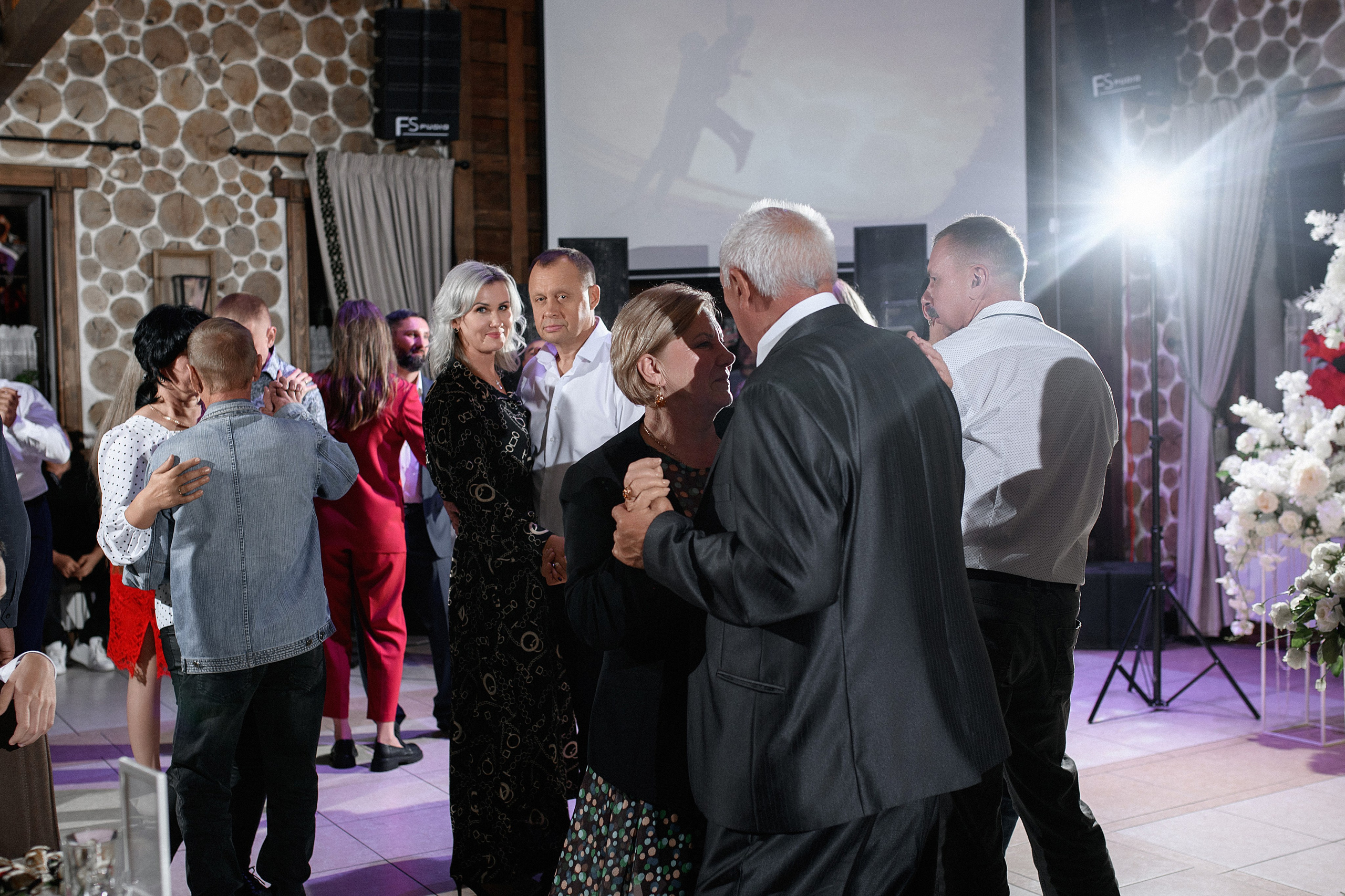 Александр и Александра. Свадебный фотограф Белгород Валуйки Старый Оскол Воронеж