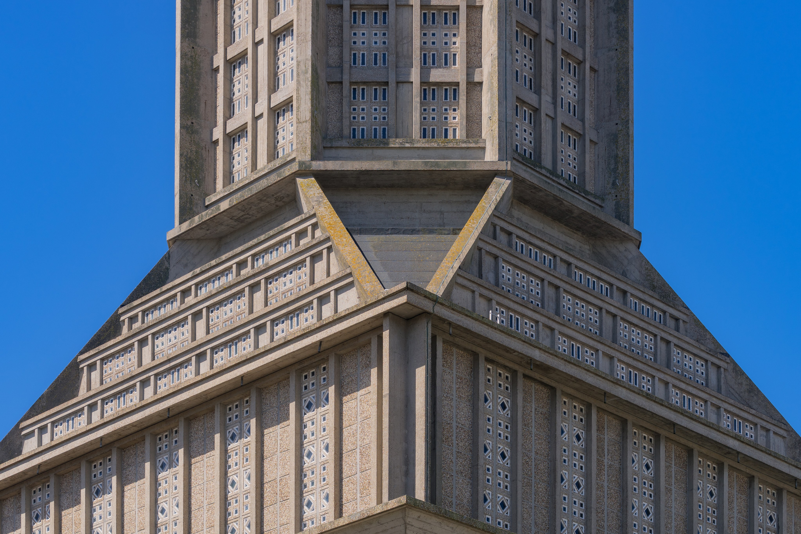 L’église Saint-Joseph du Havre | Le Havre, France. Архитектурный фотограф Кирилл Цыбенко. Работаю в Москве и по всей России