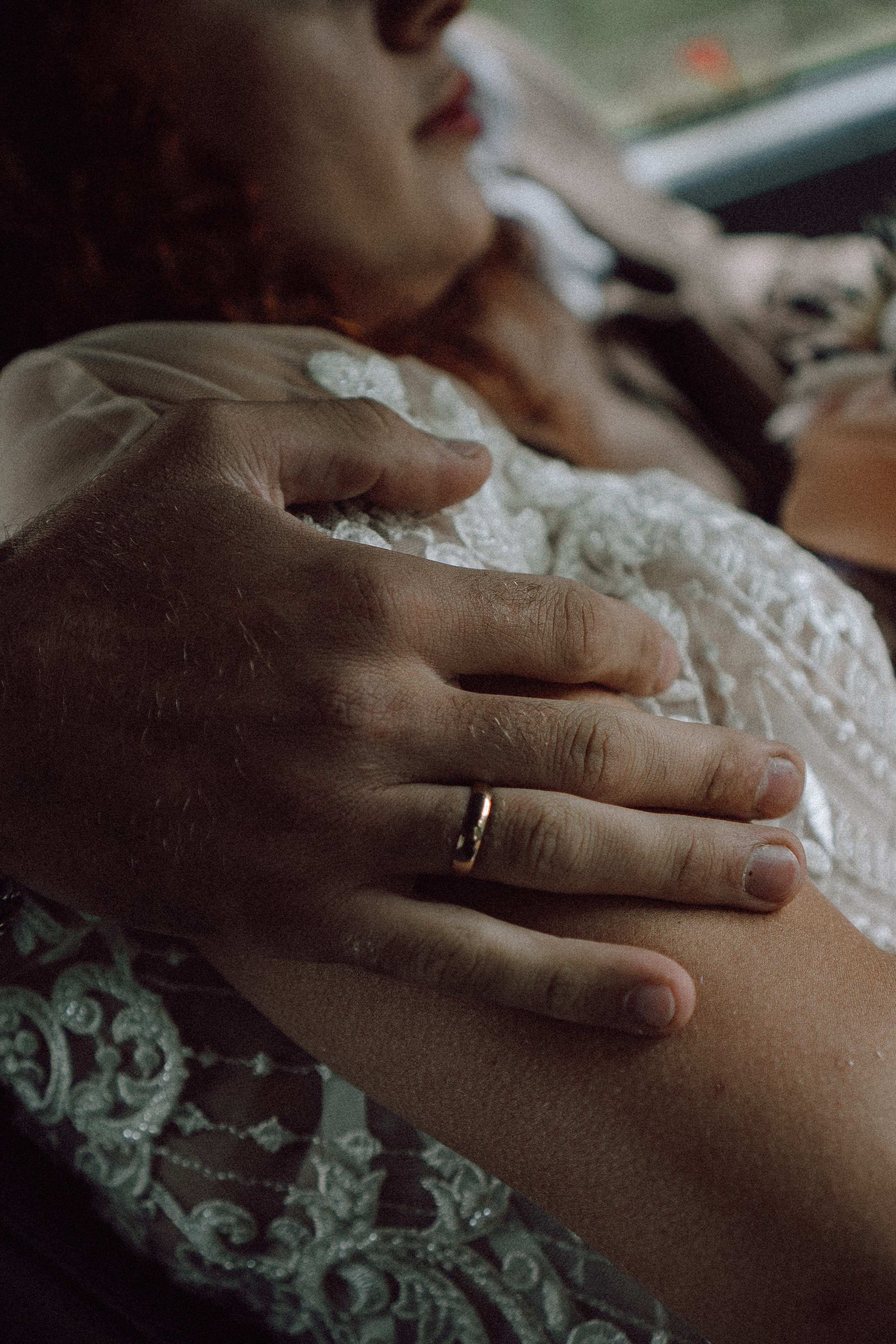 СВАДЕБНАЯ ФОТОСЕССИИЯ ПАРЫ В ГОРОДЕ ПРИОЗЕРСК В СОСНОВОМ ЛЕСУ И С ПИКАПОМ. Профессиональный фотограф, Санкт-Петербург — Виктория Богомолова