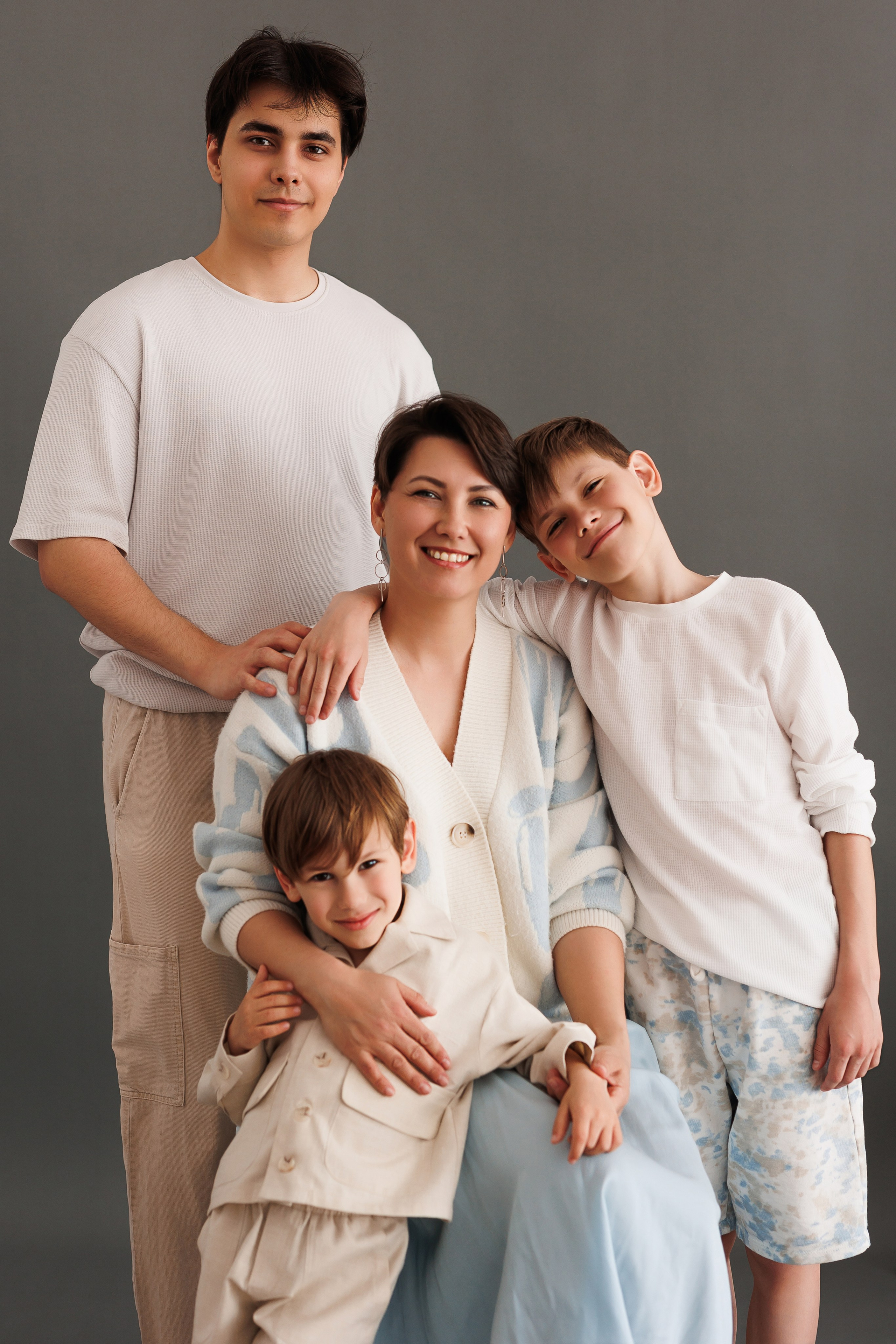 Семьи студия. Профессиональная детская и семейная фотостудия в Краснодаре