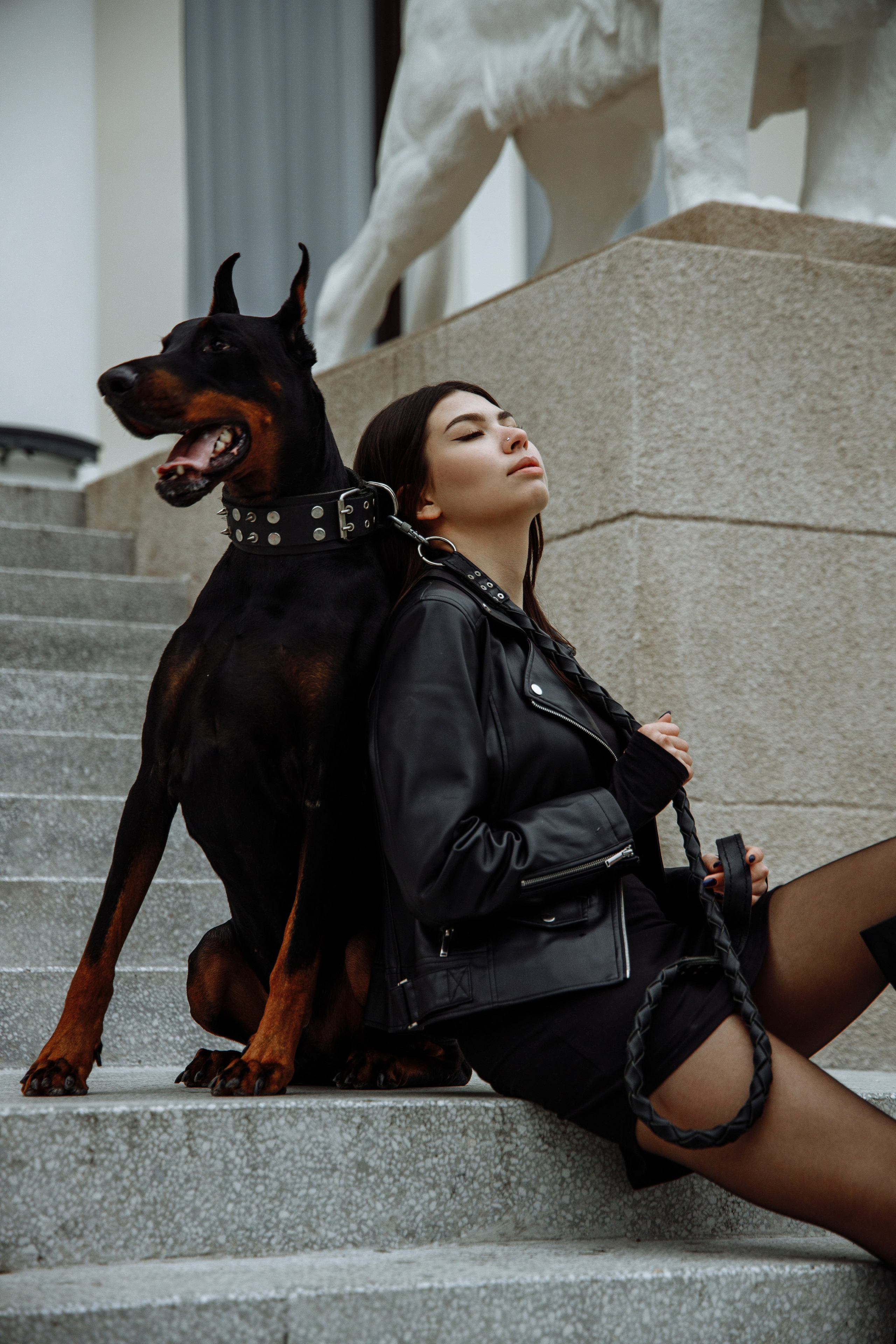 Лера с доберманом. Татьяна Мирзоян