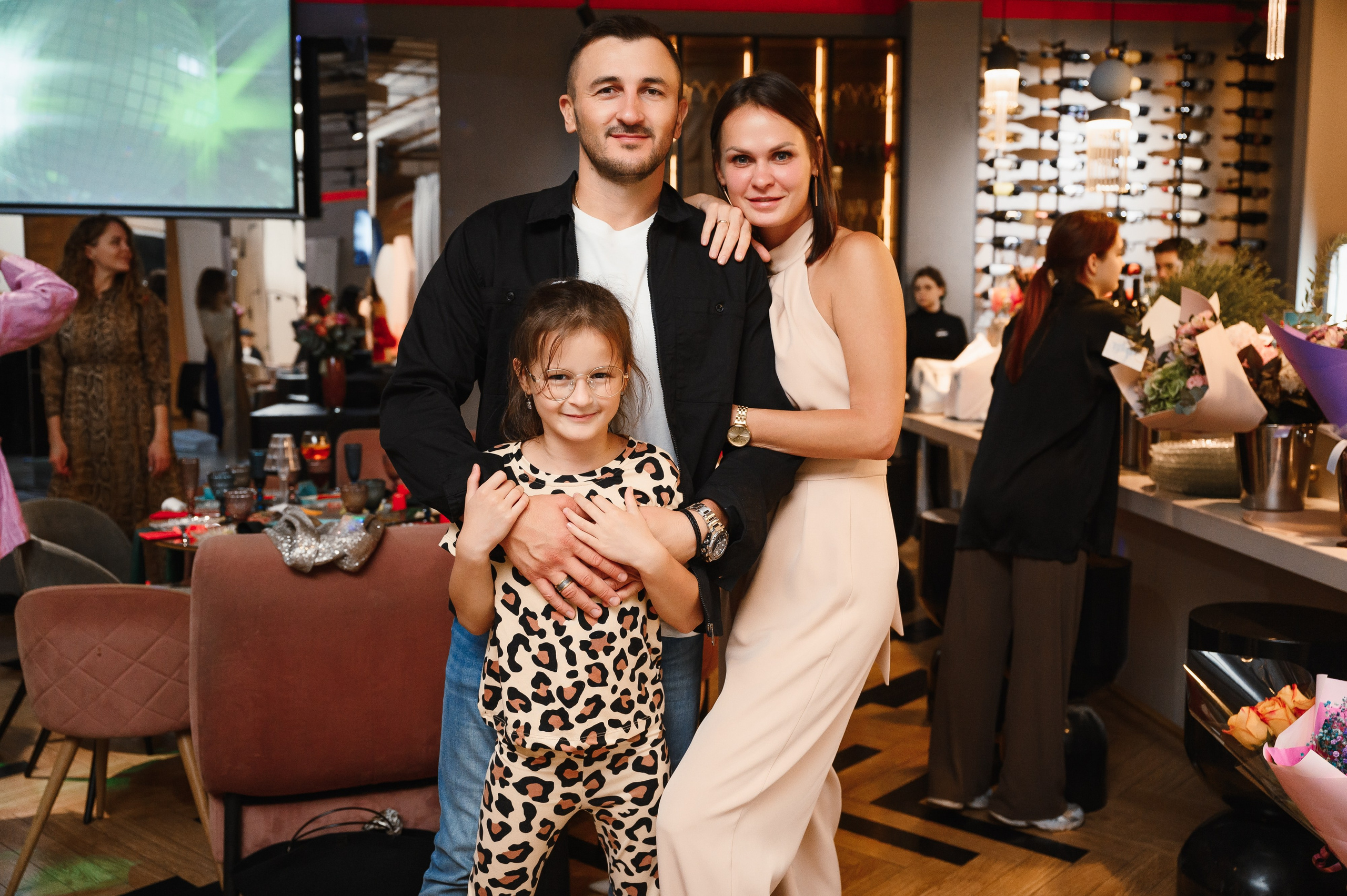 День рождения в формате выступления. Wedding and family photographer USA