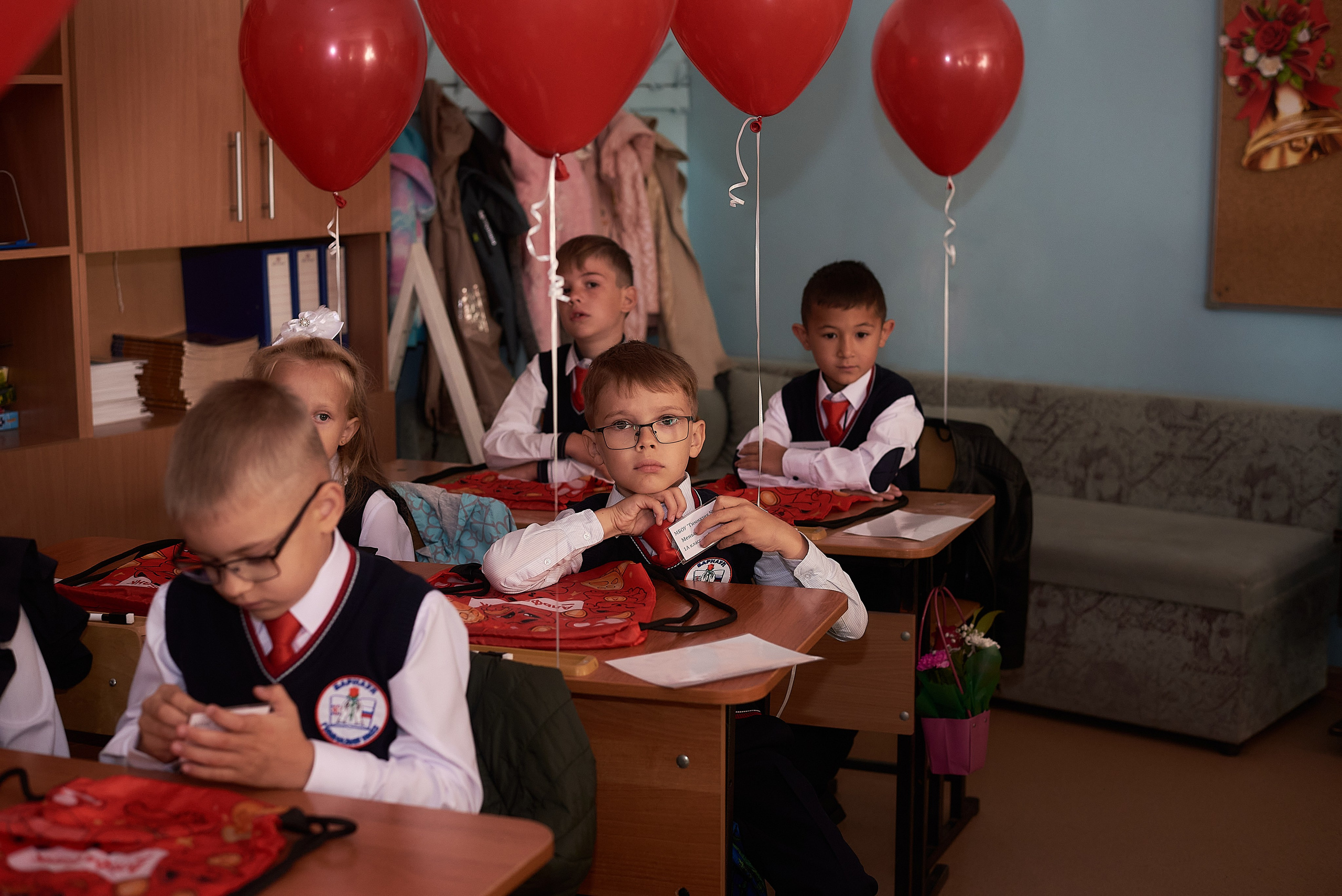 Первый класс. Фотограф Елена Дука. Контент съемка. Семейная фотография