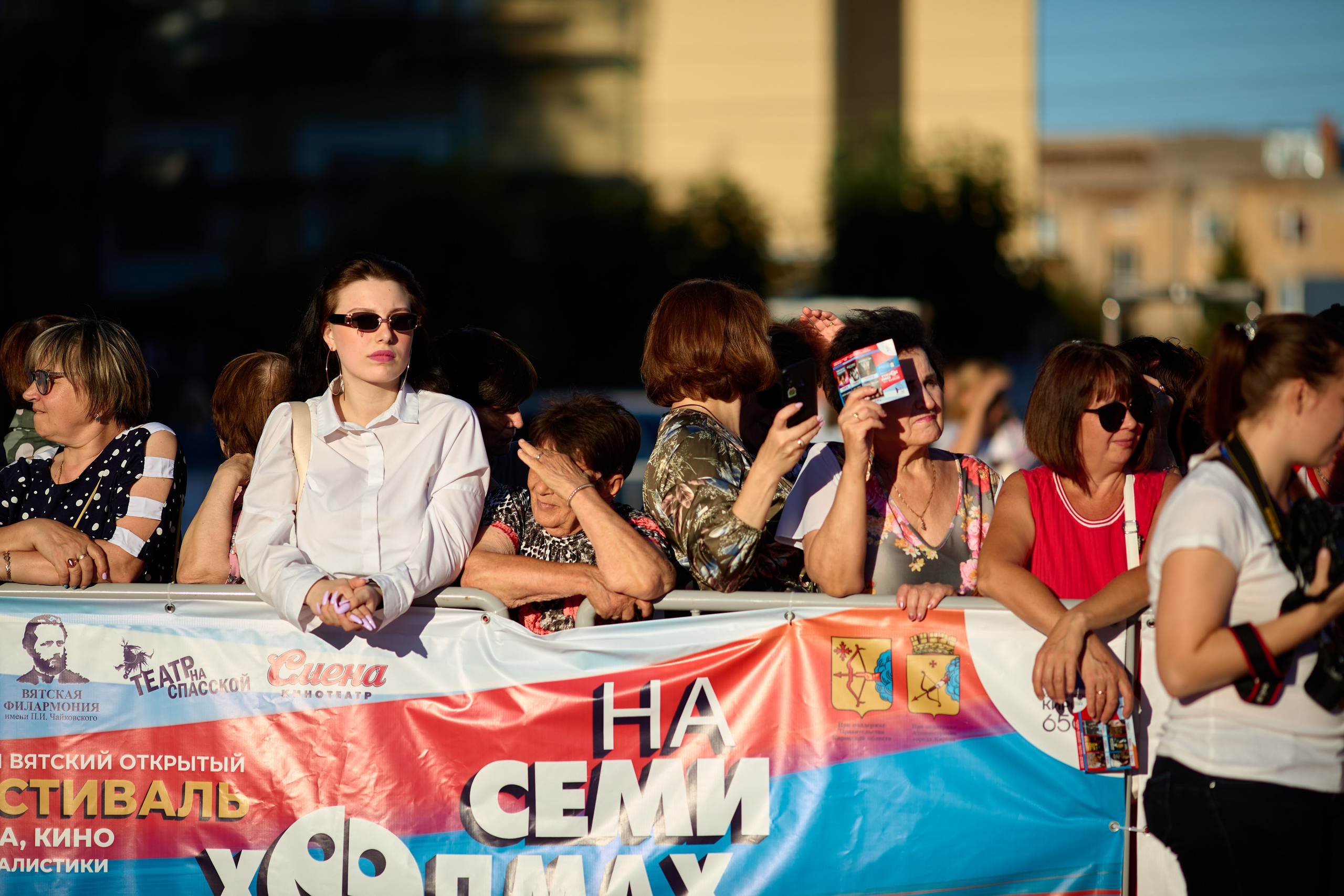 Открытие фестиваля «На семи холмах» 2023. Фотограф Илья Прохоров в Кирове