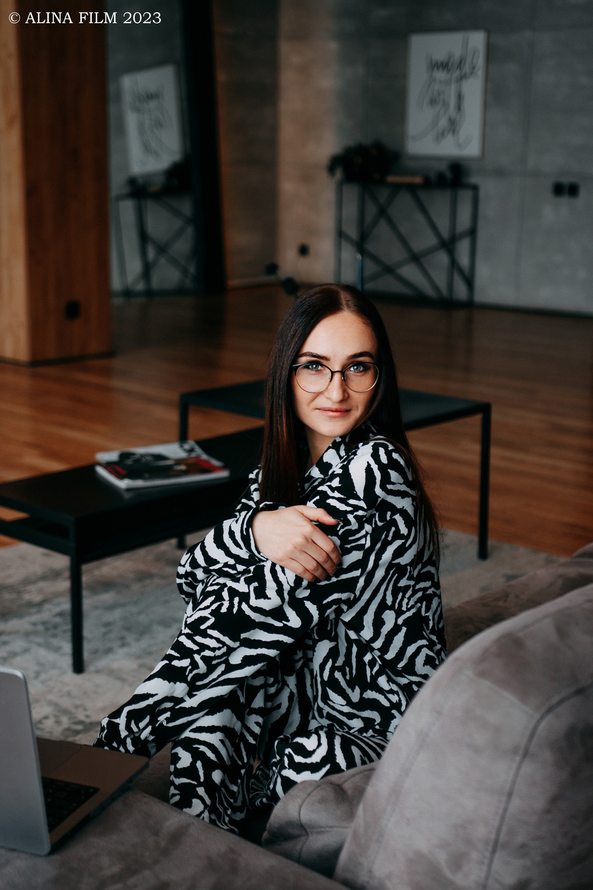 Фотосессия для соцсетей. Фотограф в Санкт-Петербурге Alina Film