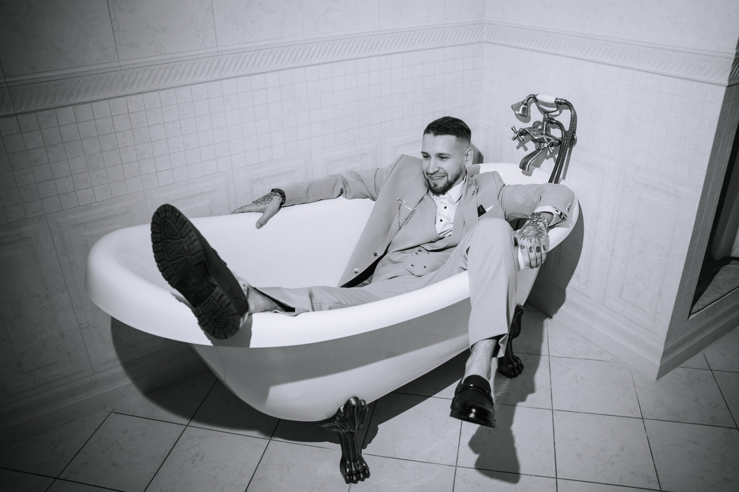 Альбина и Всеволод — Дом на горе. Репортажный (Event) фотограф в Барнауле | Даниил Маркин | Качество и вайб