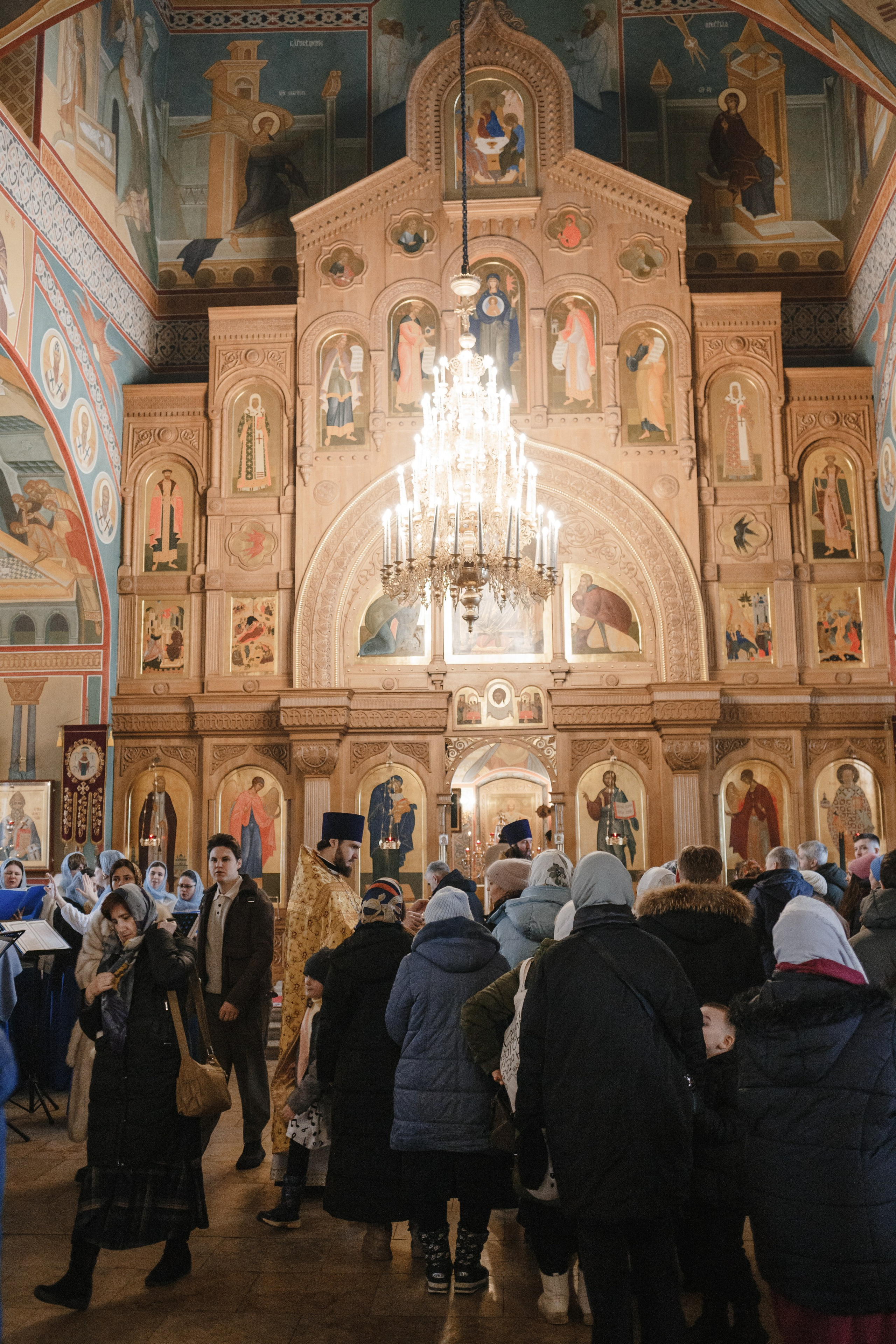 Служба Григория, митрополита, управляющего делами Московской Патриархии. Семейный фотограф Николаева Ольга