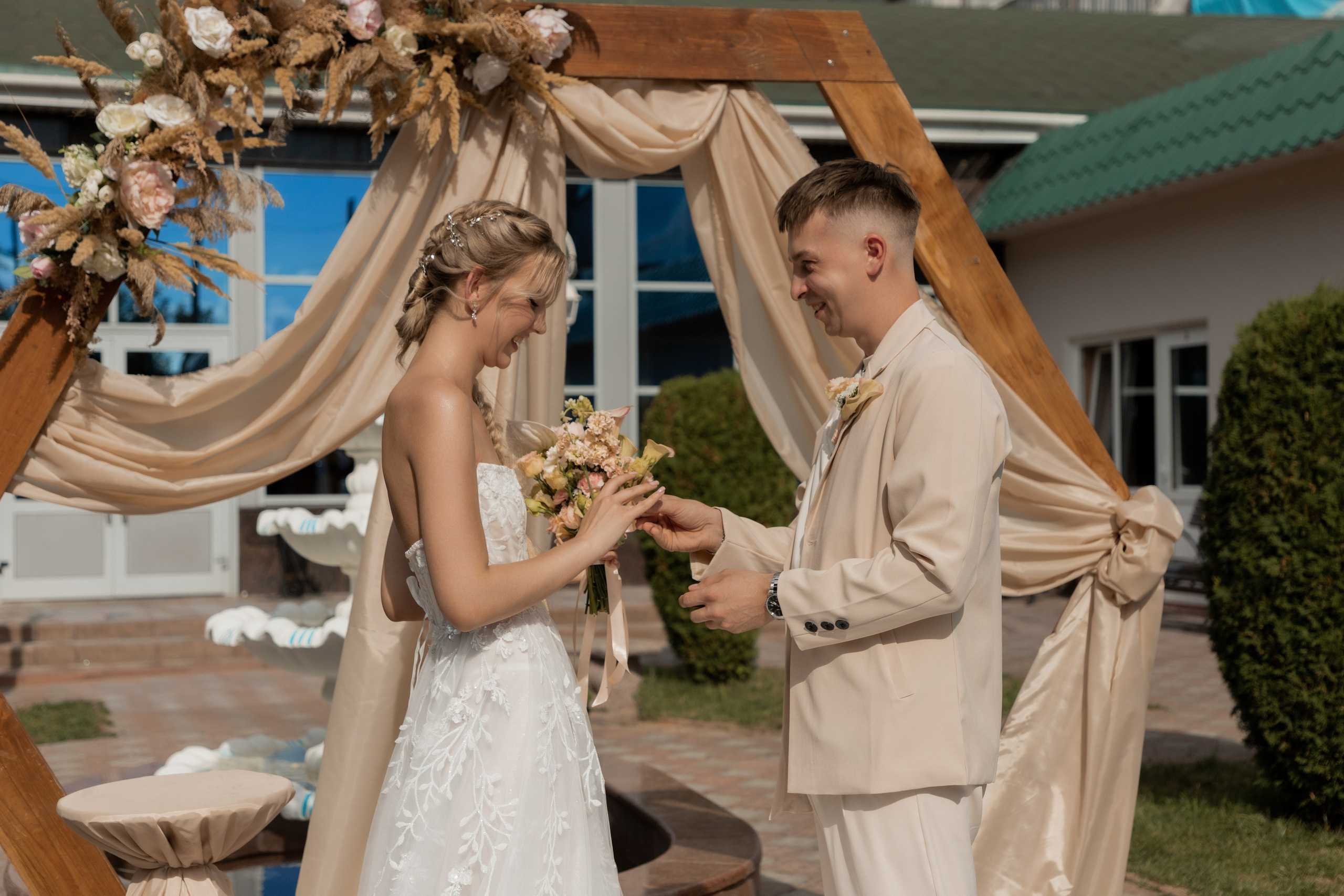 Роман и Александра (банкет). Свадебный фотограф Ангелина Сунгатулина | Саратов | Балаково | Вольск