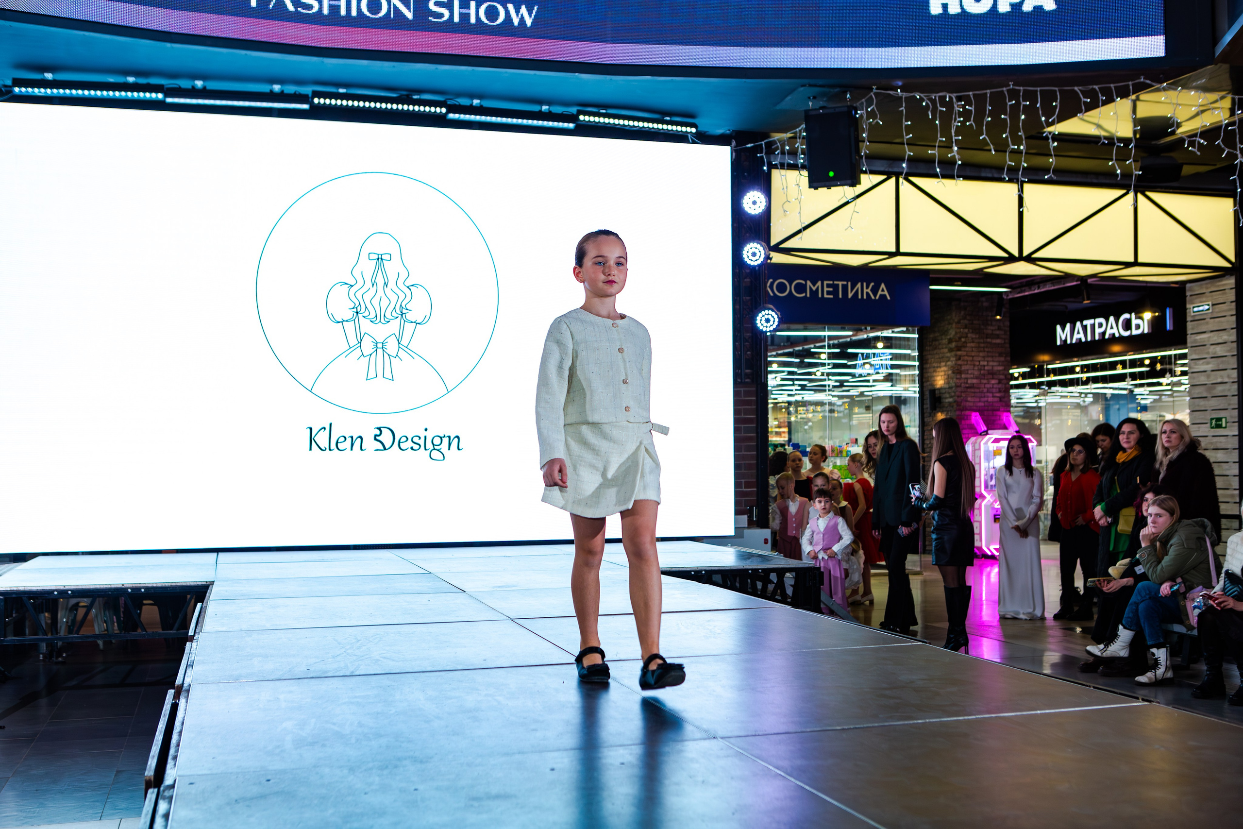 SAYMYNAME FASHION SHOW. Репортажный, семейный, свадебный, портретный фотограф