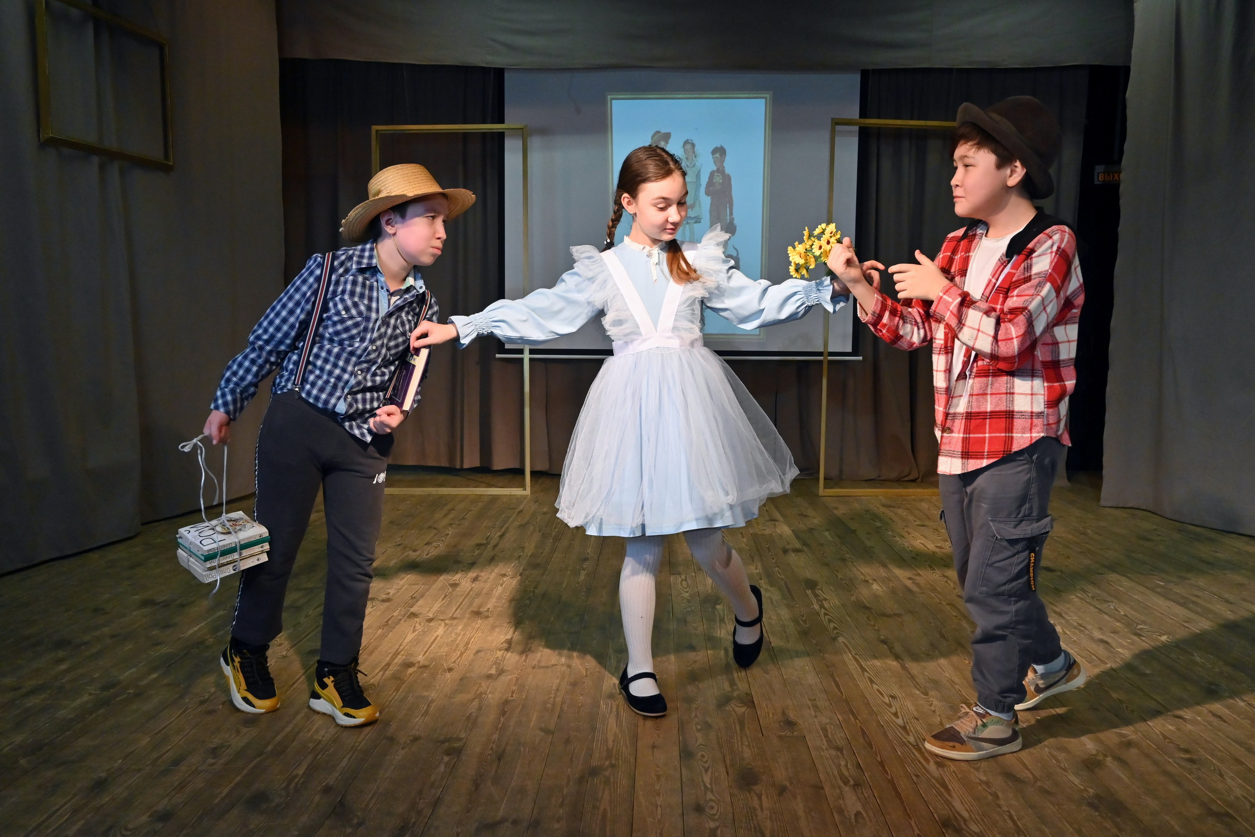 Юные театралы 09.02.2024. Профессиональный фотограф в Москве Алёна Котова