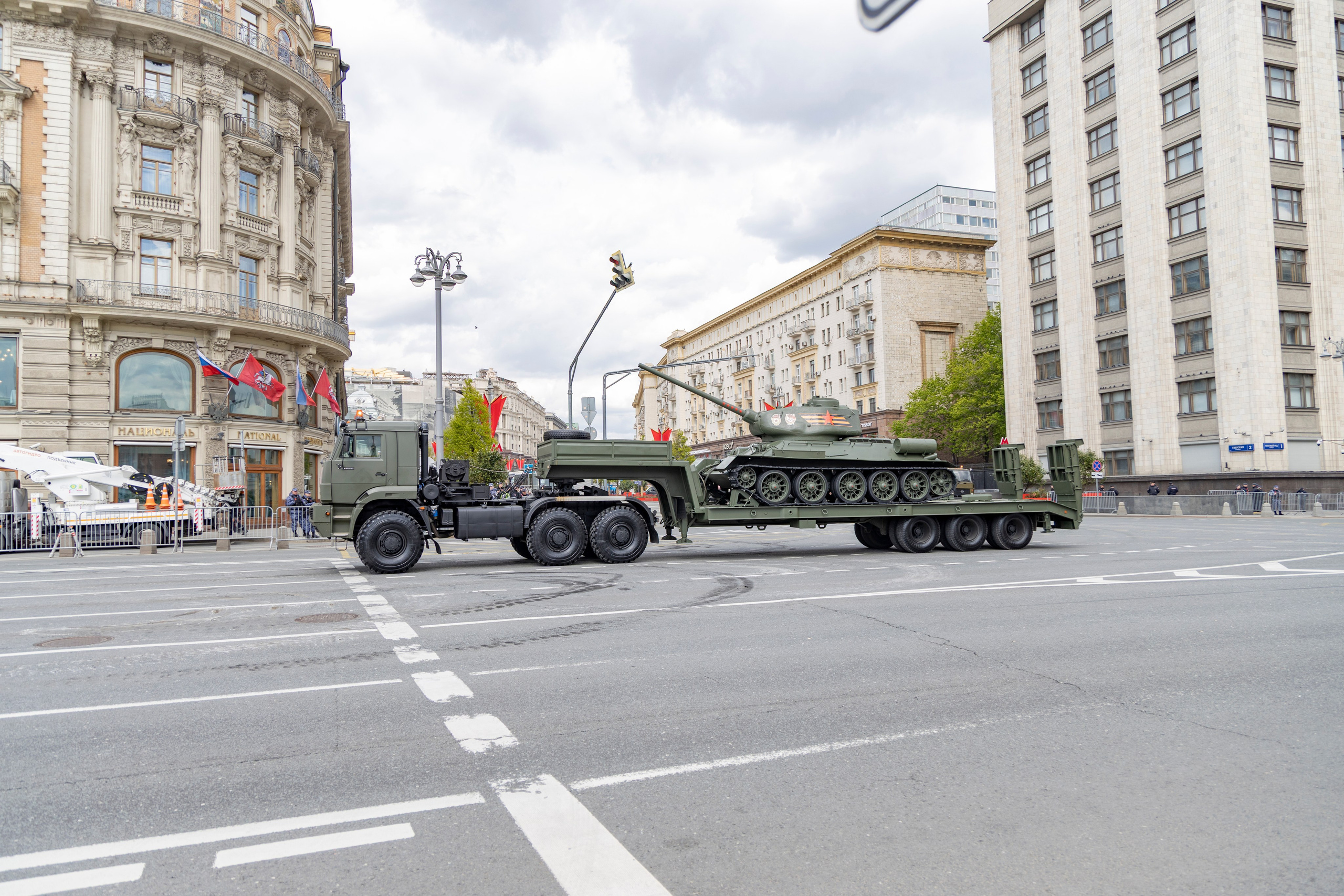 Репетиция парада победы 7 мая 2025 боевая техника. Репортажный, семейный и студийный фотограф в Москве Демин Алексей