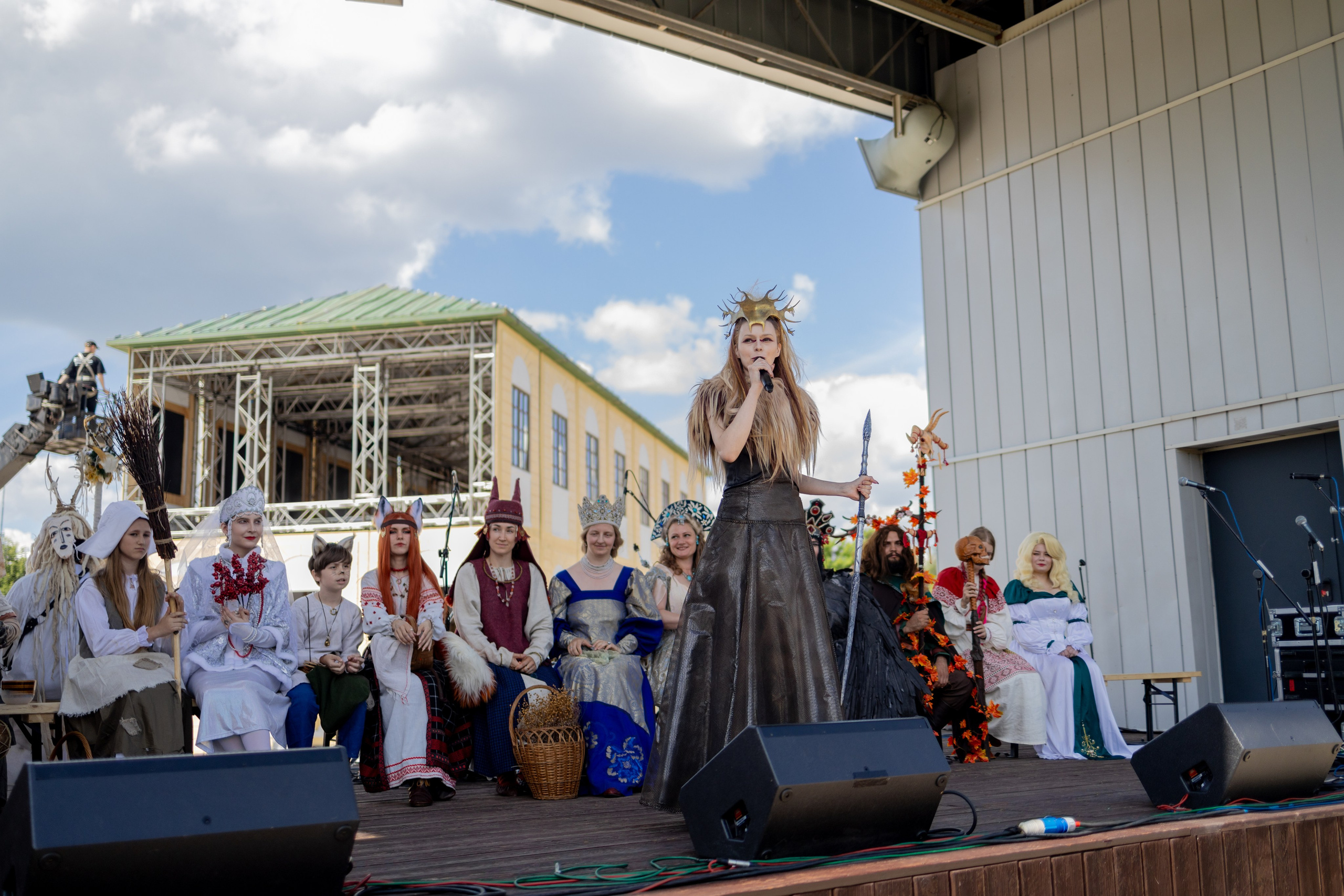 Земля Легенд: Солнце и медведь Фест. Репортажный, семейный и студийный фотограф в Москве Демин Алексей