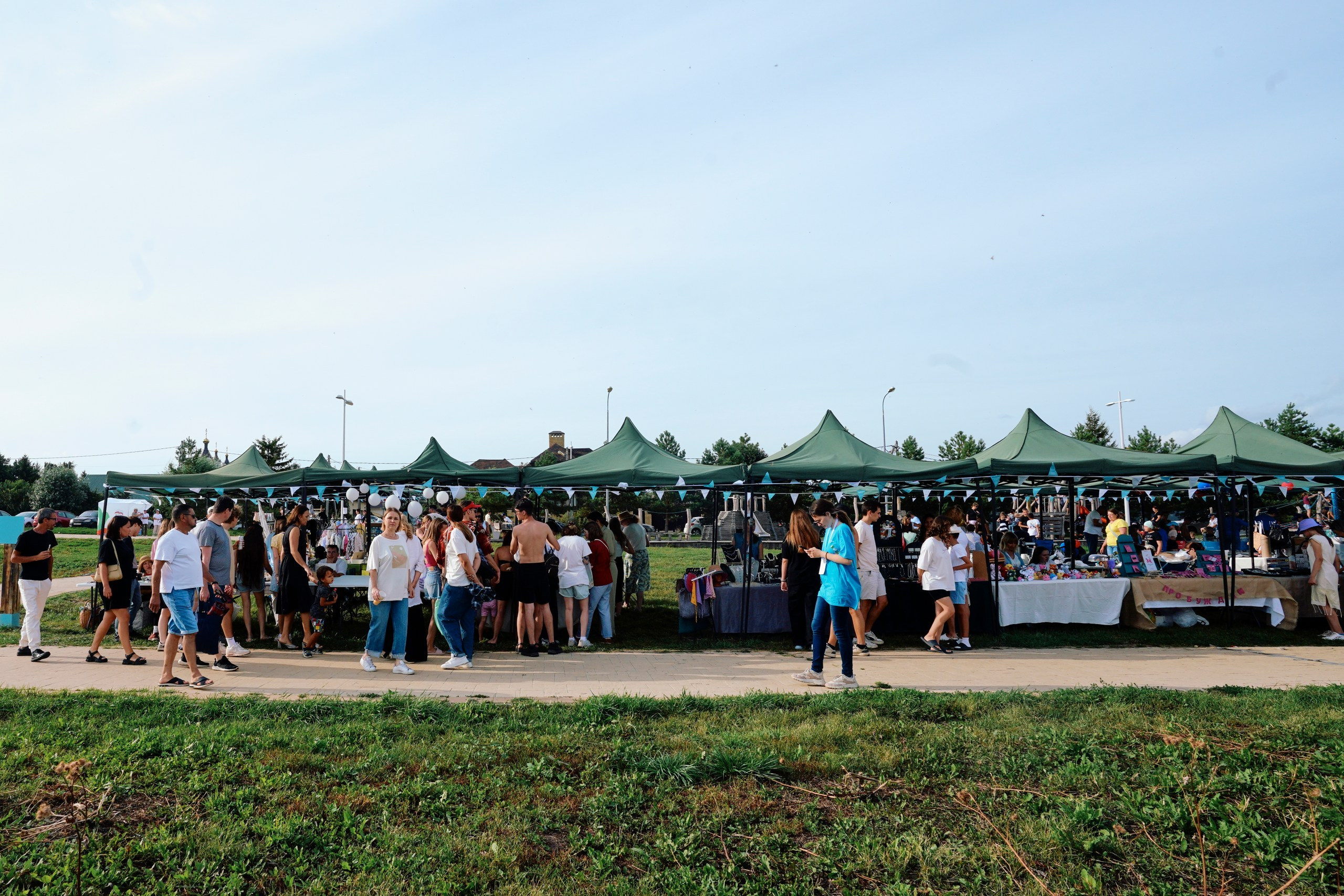 Пляжный маркет 2024, г. Лаишево. Фотограф Казань