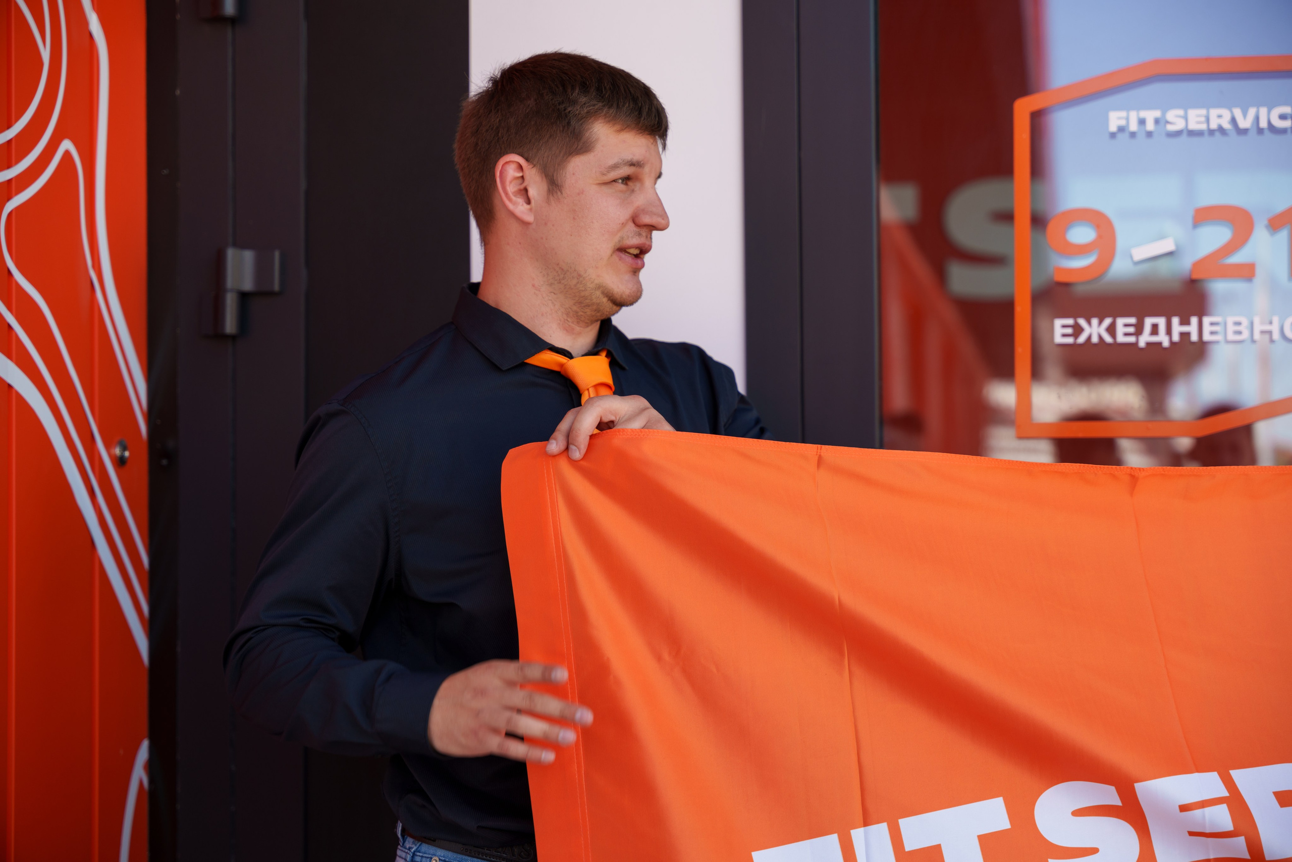 Интерьерная фотосъемка автосервиса Fit Service в Краснодаре — Профессиональная фотосъемка интерьера техцентра в Краснодаресеть СТО. Шедевры для Вас! Фотограф и Видеограф в Краснодаре Пахиев Руслан