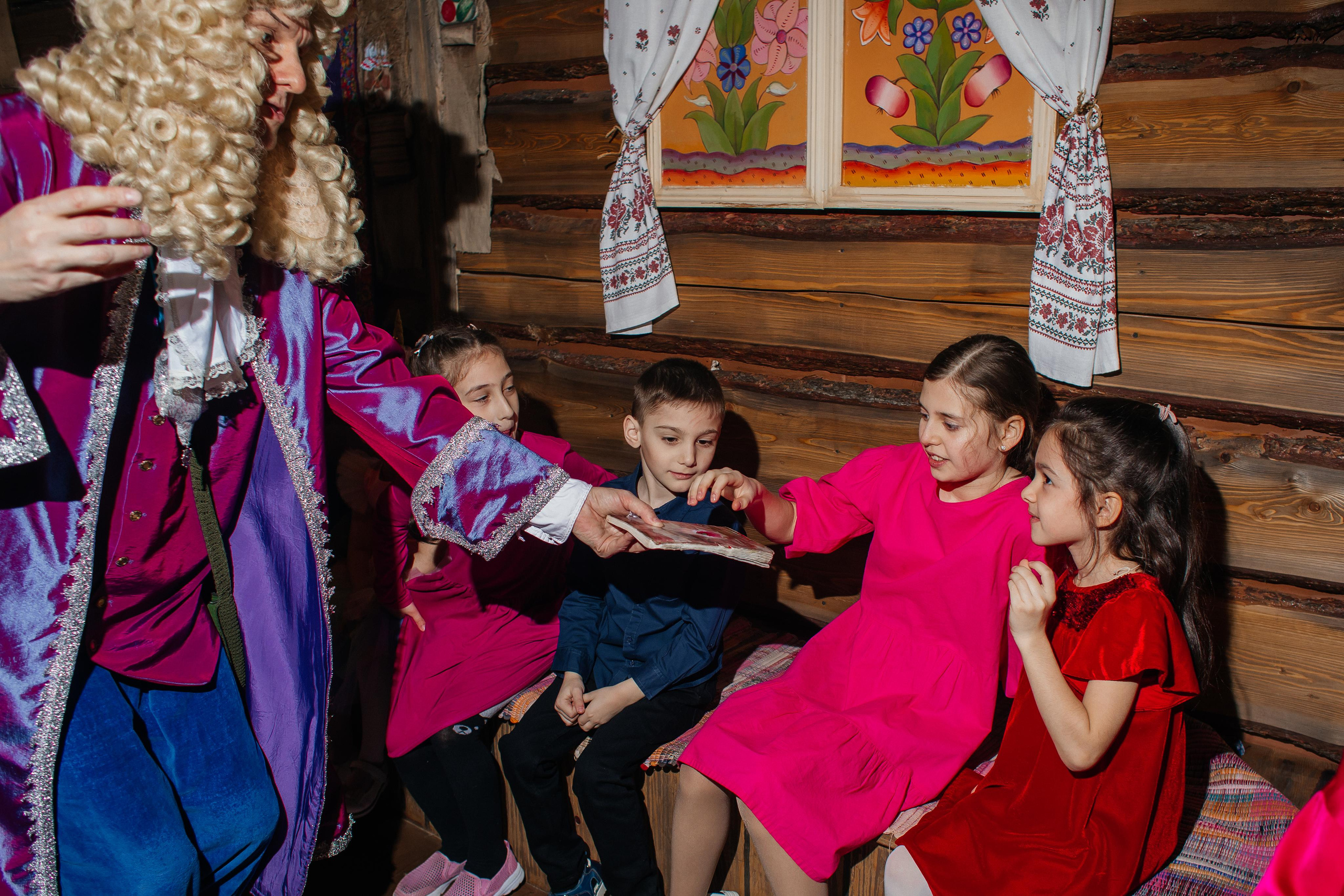 Сказкин Дом. Семейный фотограф в Санкт-Петербурге Ева Маркова