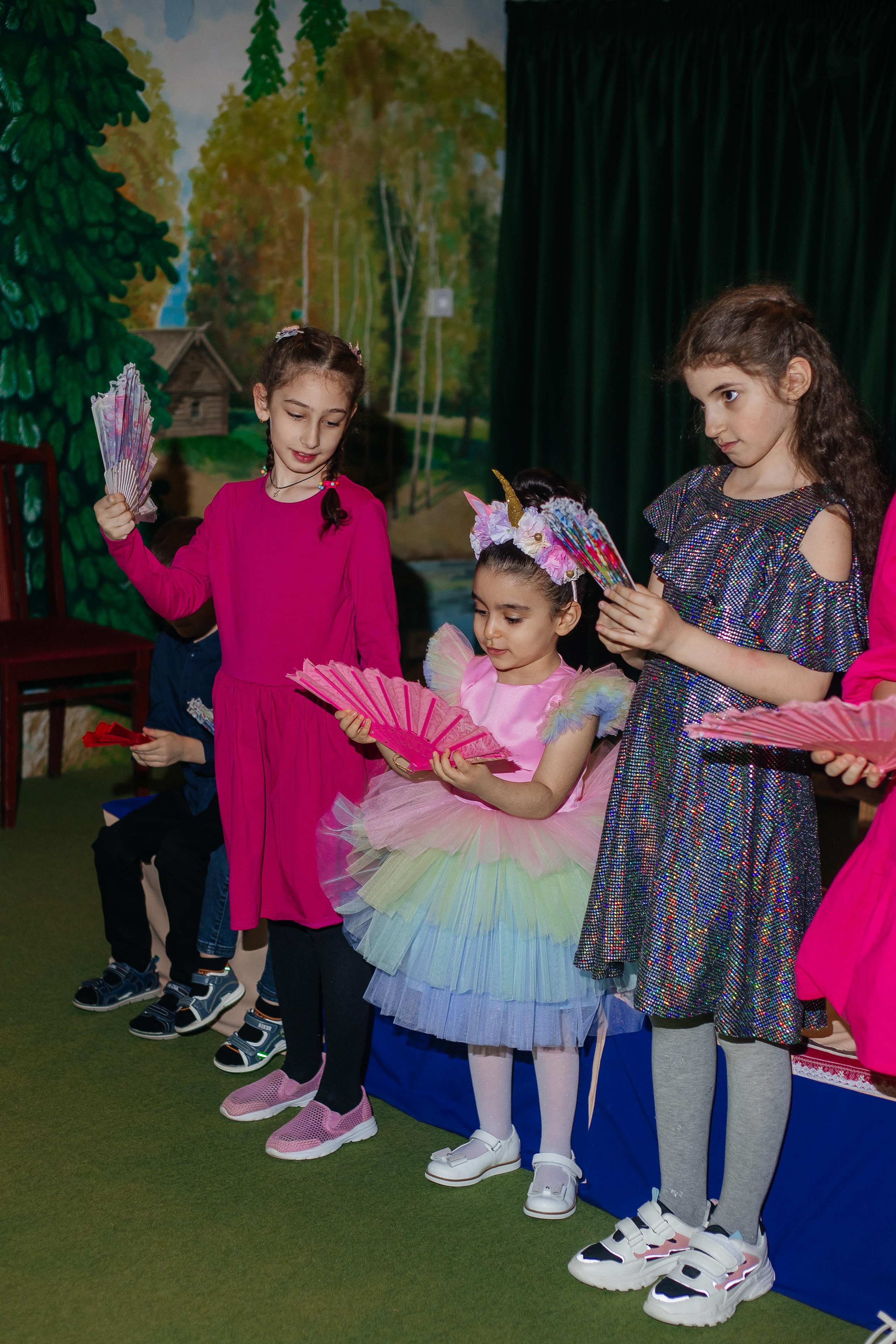 Сказкин Дом. Семейный фотограф в Санкт-Петербурге Ева Маркова