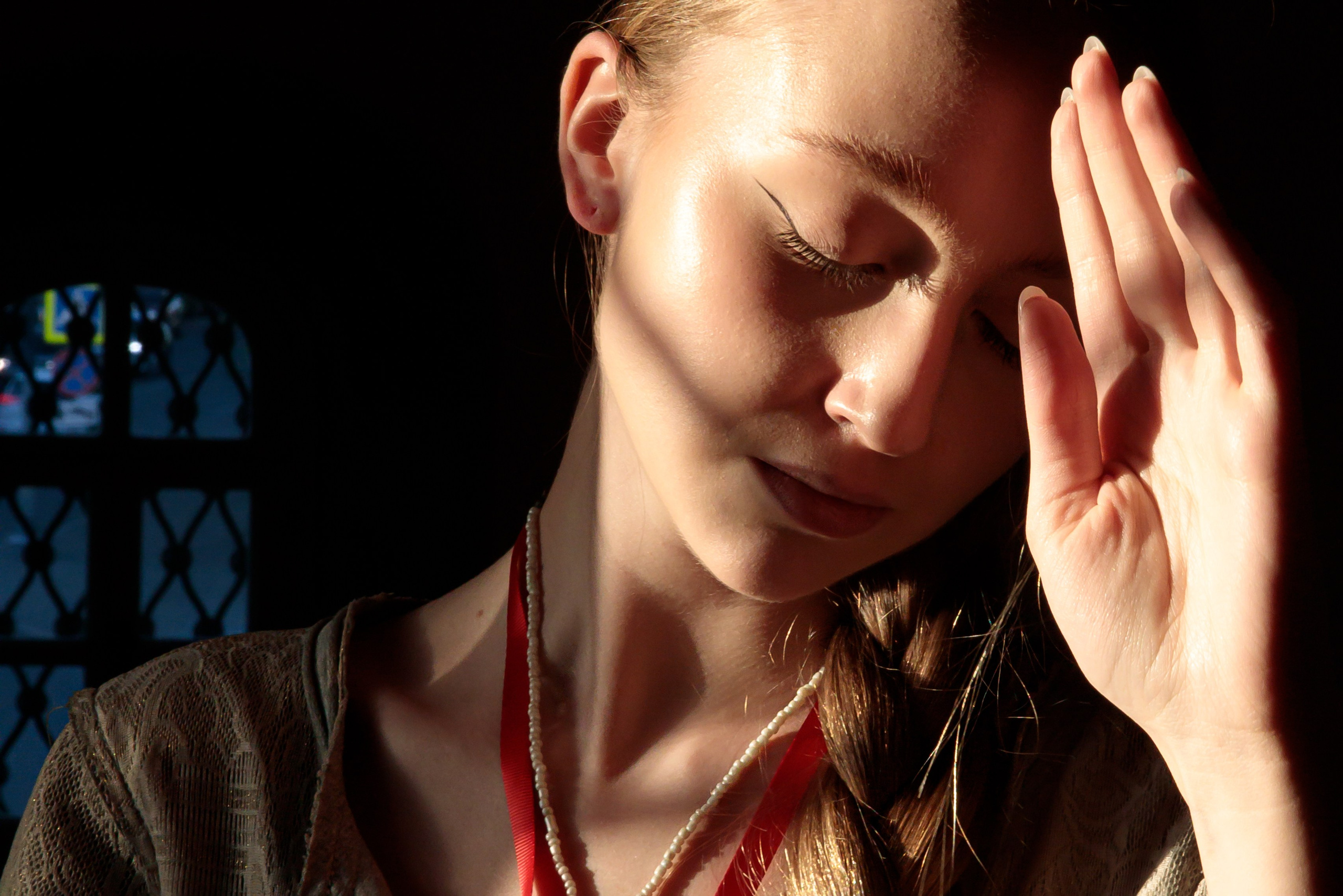 Дана. Фотосессии в студии СПб Портретный фотограф — Юрий Торлопов