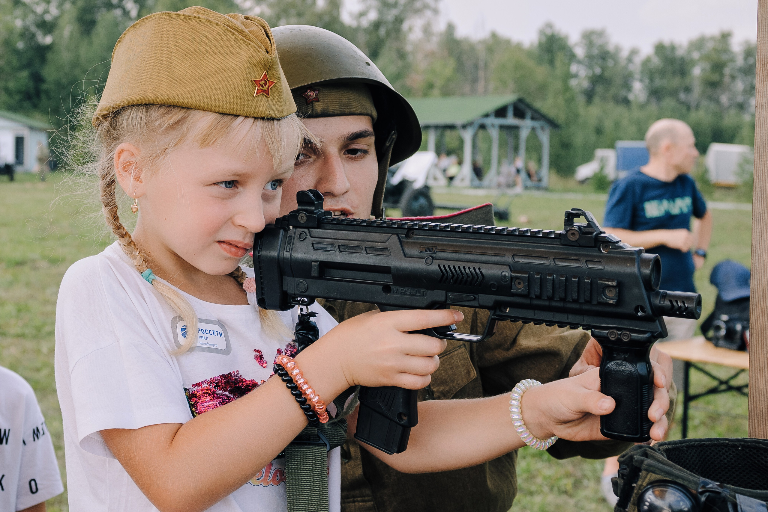 НАЗАД В БУДУЩЕЕ. РОССЕТИ. Репортажный фотограф Зуев Роман г. Челябинск
