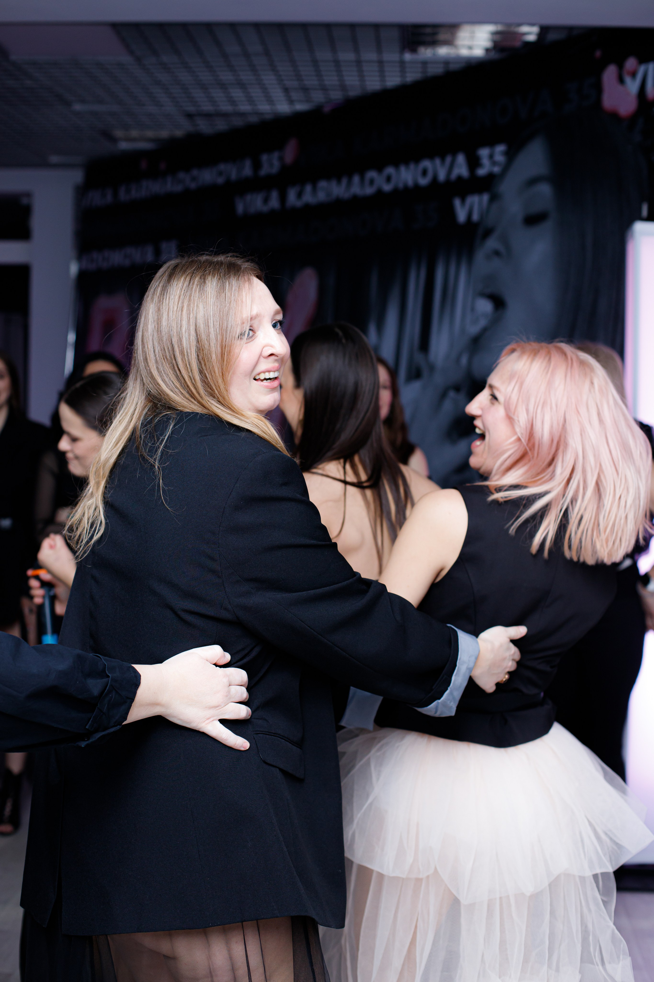 VIKA KARMADONOVA. Photokarish