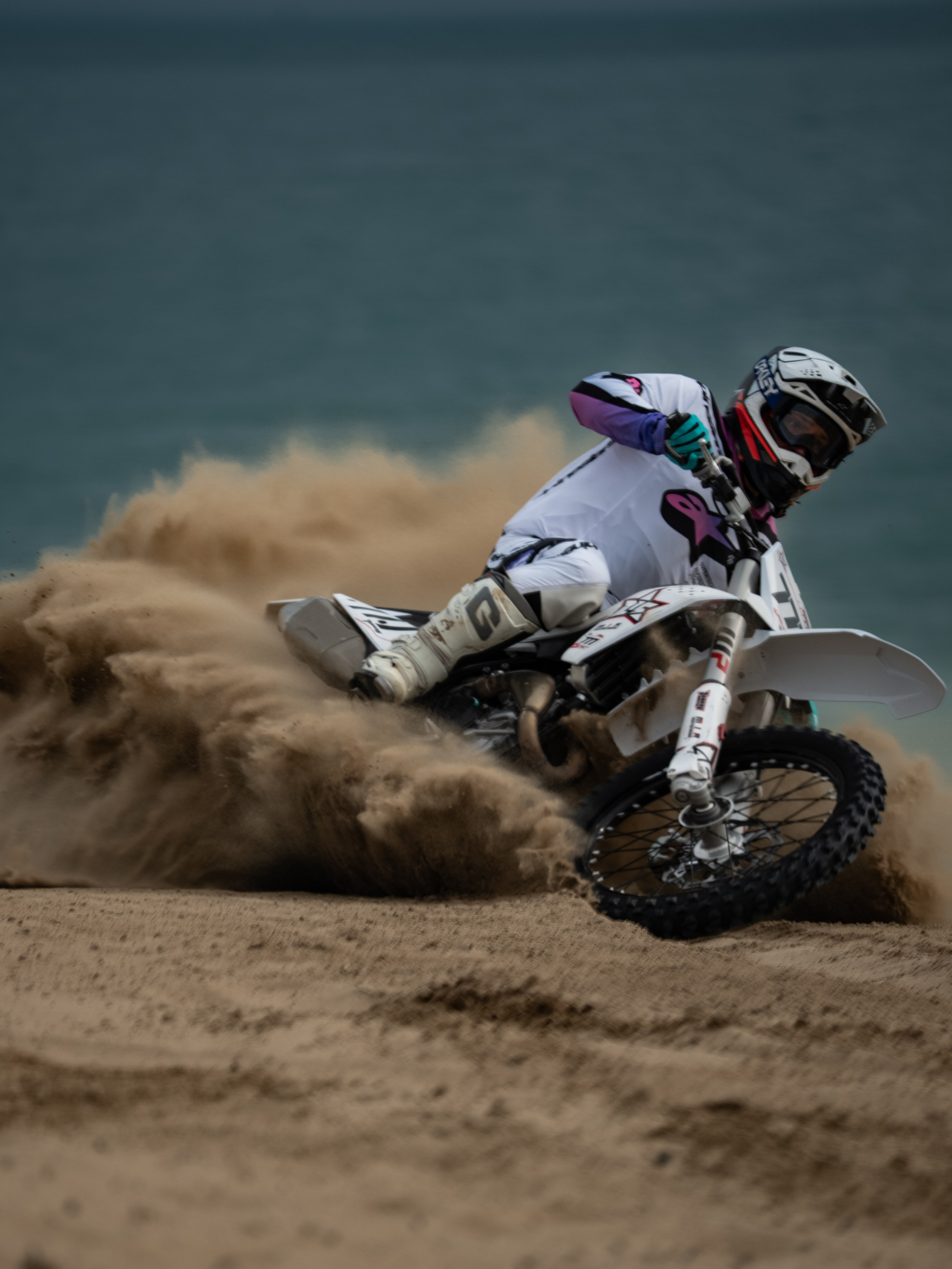 Bike. Сайт Алматинского НЮ АРТ, будуар и фэшн фотографа Дениса Карпенко