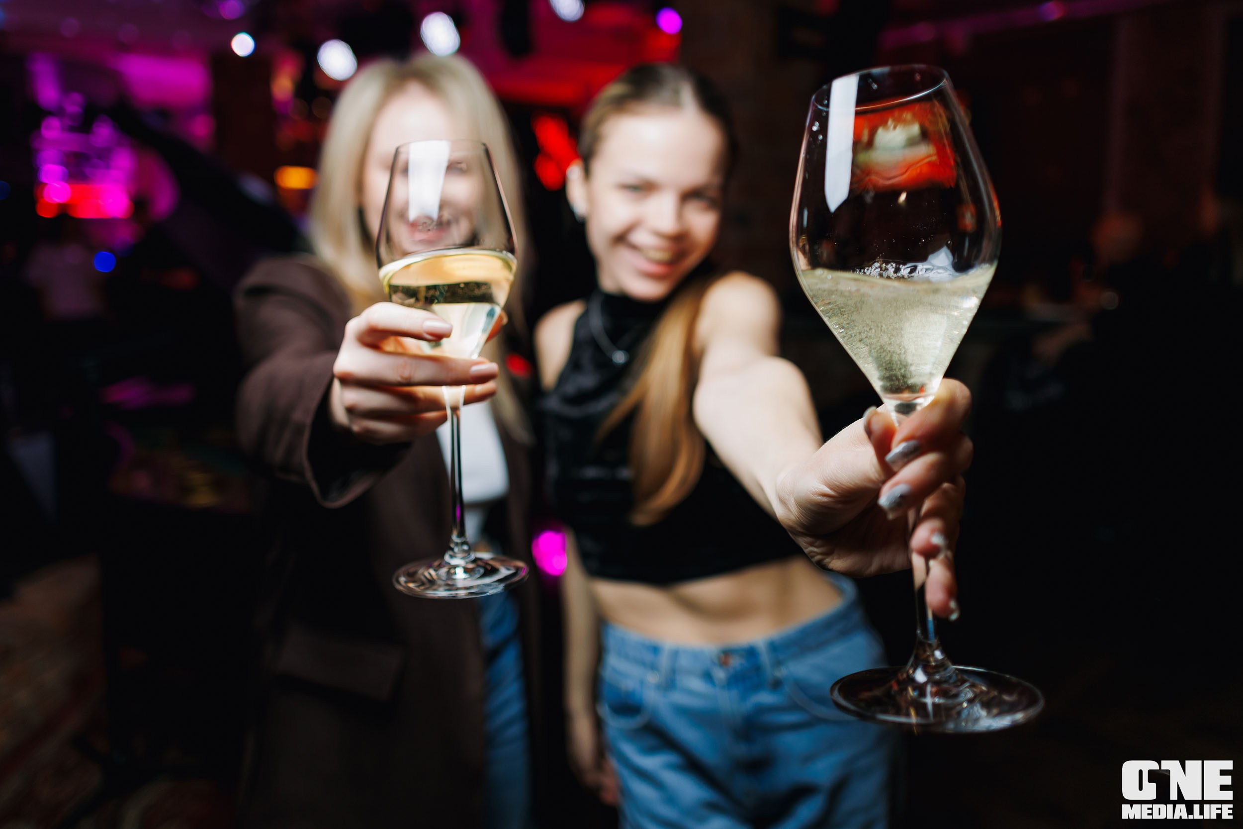 Фоторепортаж из караоке-клуба Белгравия. One Media Life: фоторепортажи, фотоотчеты с мероприятий и заведений