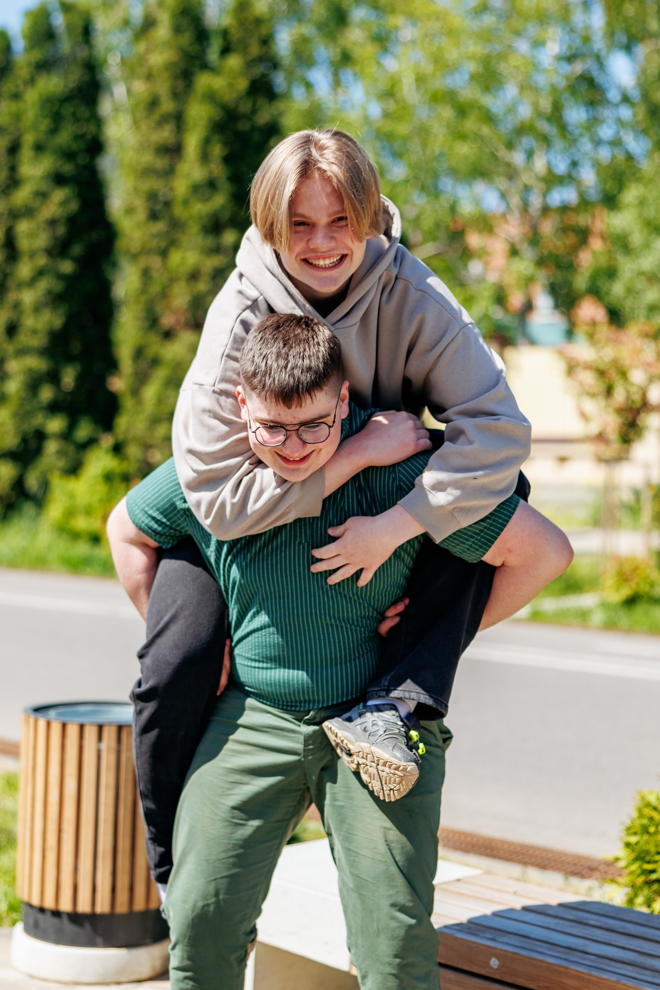 9кл 24 школа 25 год. Свадебный и семейный фотограф в Армавире