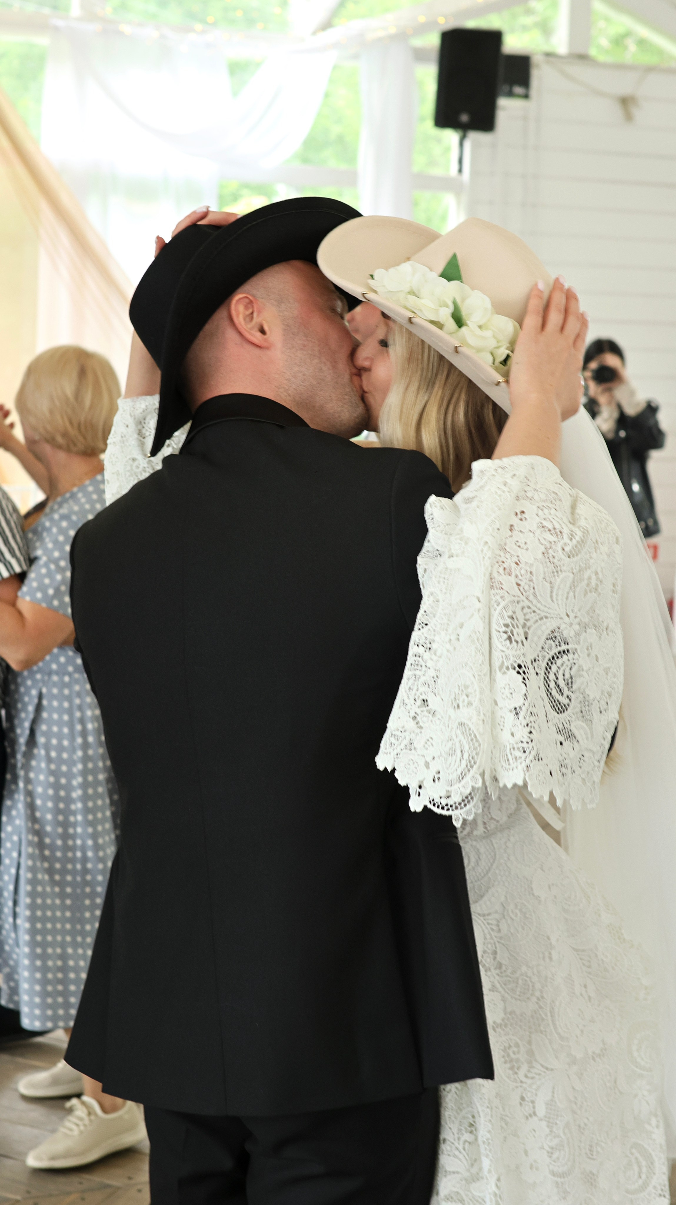 Максим & Анастасия. Фотография — это жизнь, освещенная вспышкой