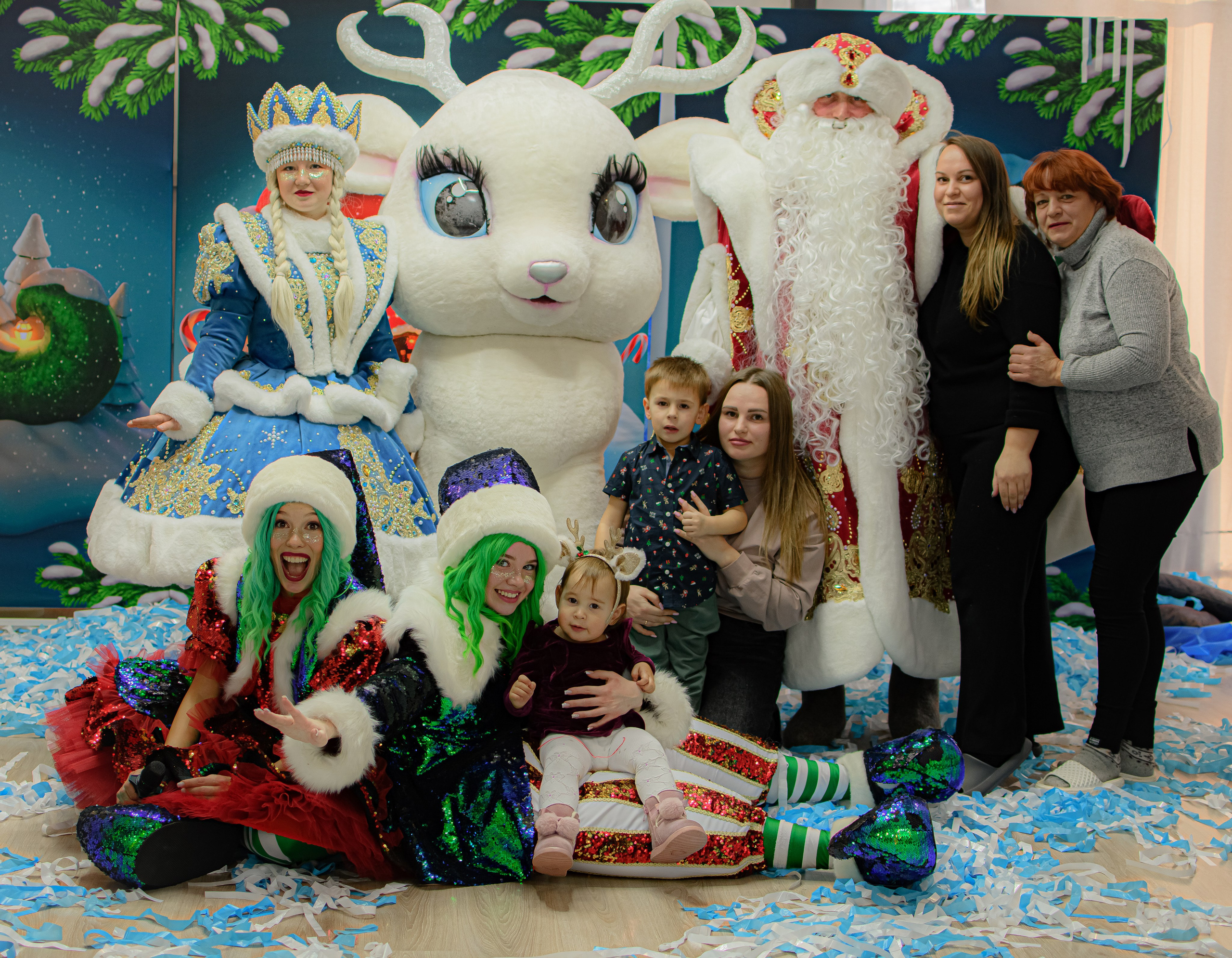 HAPPY NEW YEAR. Photokarish