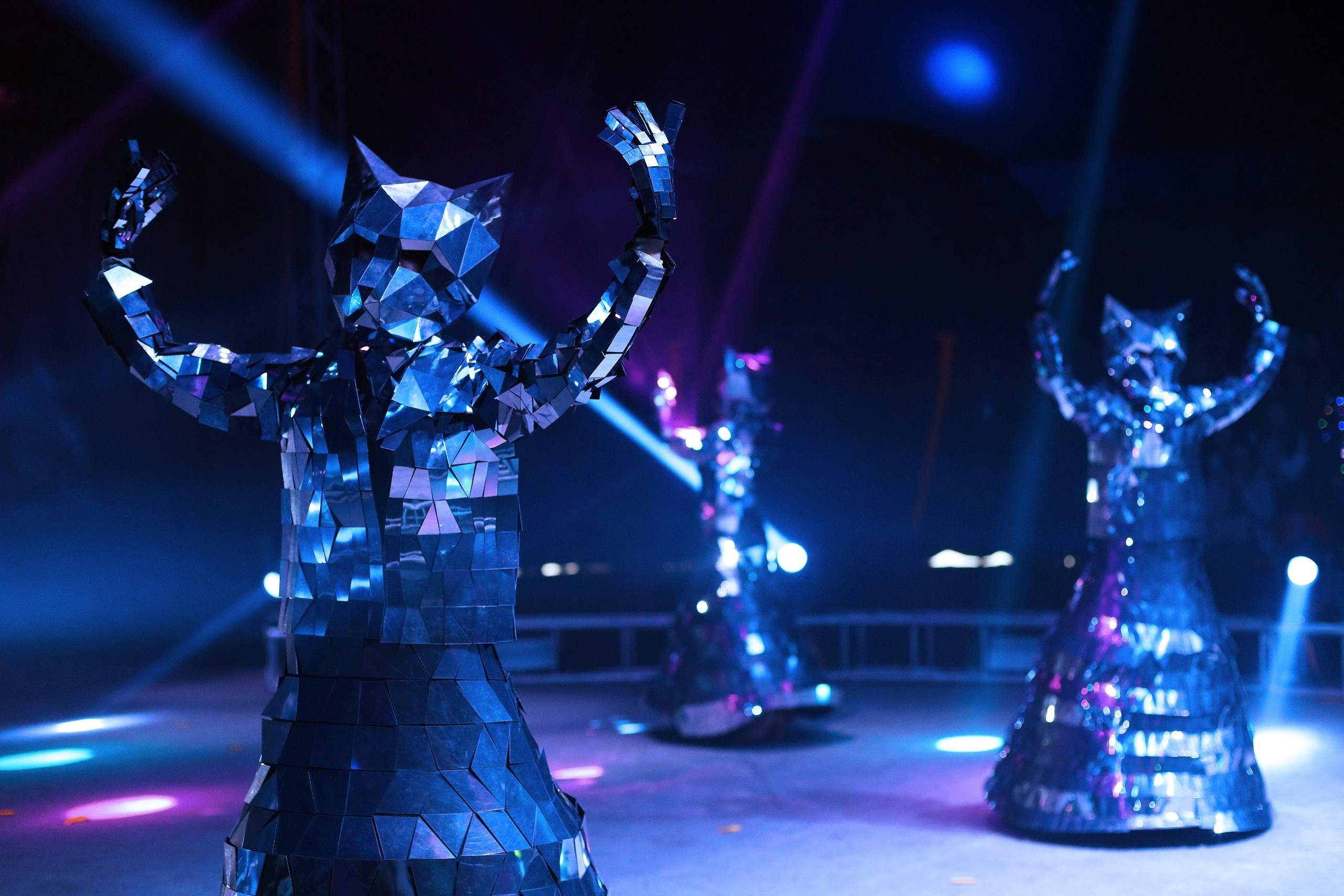 Реальность и иллюзия сплетаются в танце света и теней. Фотограф | Видеограф в Кургане, Тюмени и Челябинске