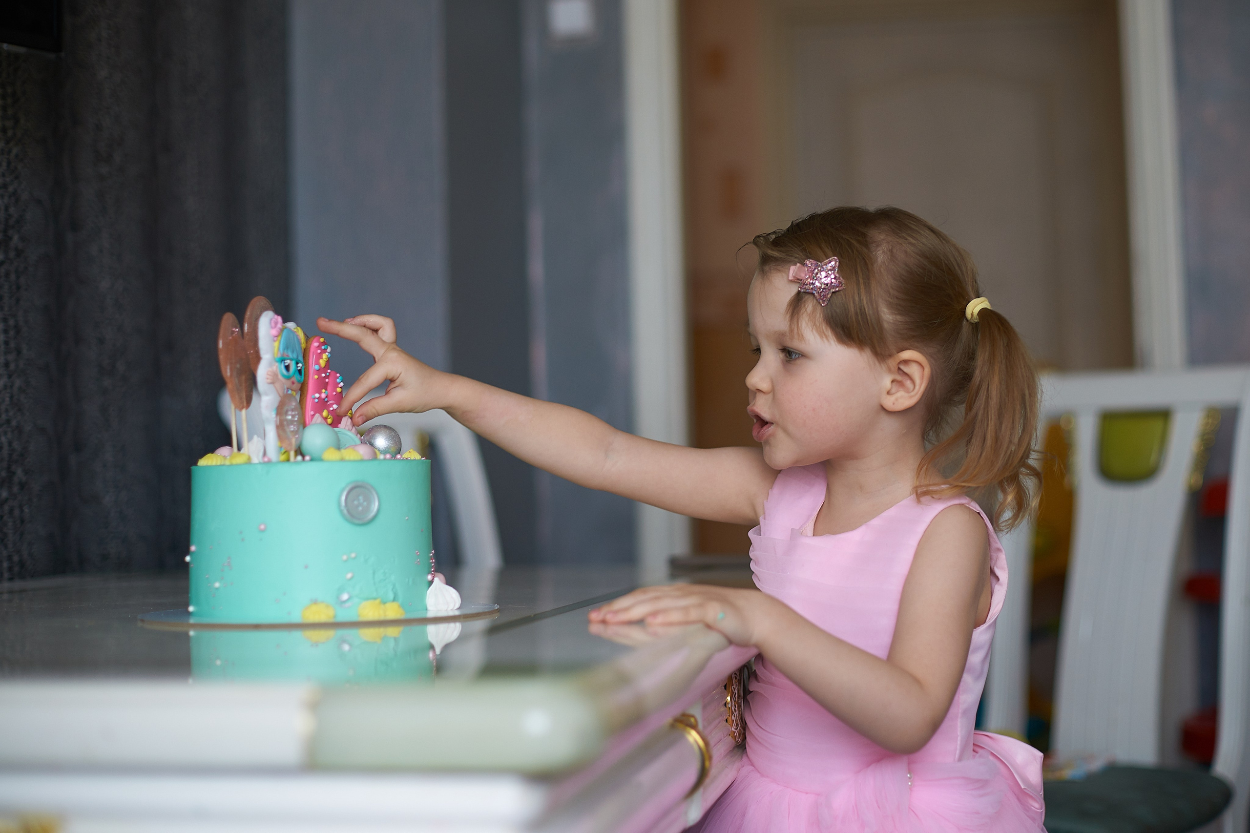 Яночка, 4 годика. Анна Катасонова