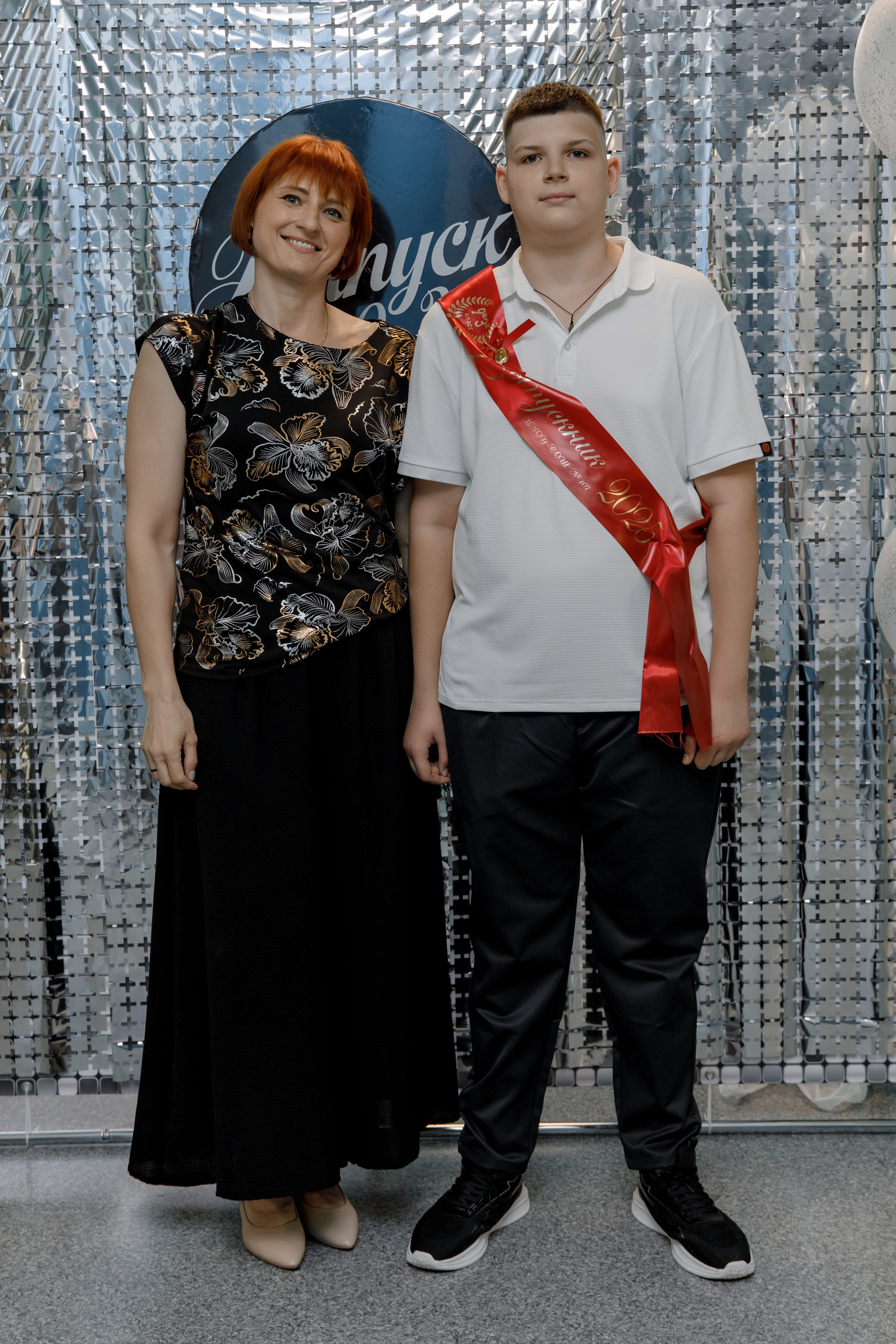 Выпускной школа 107 г Краснодар. Выпускные альбомы в Краснодарском крае