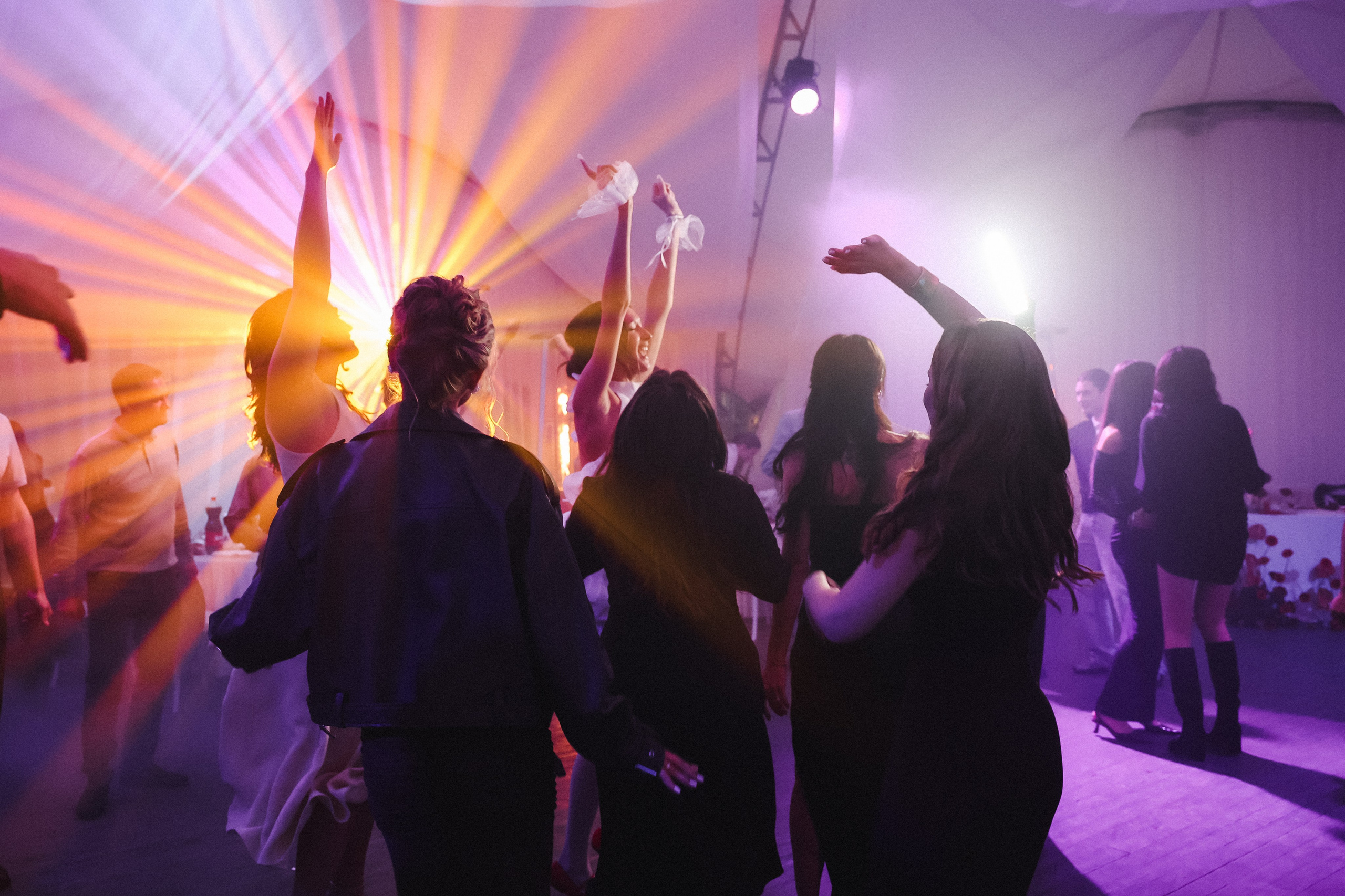 «В ИЗБРАННОЕ» Руслан&Ксюша. Свадебный фотограф в Ижевске Диля Ахмадишина