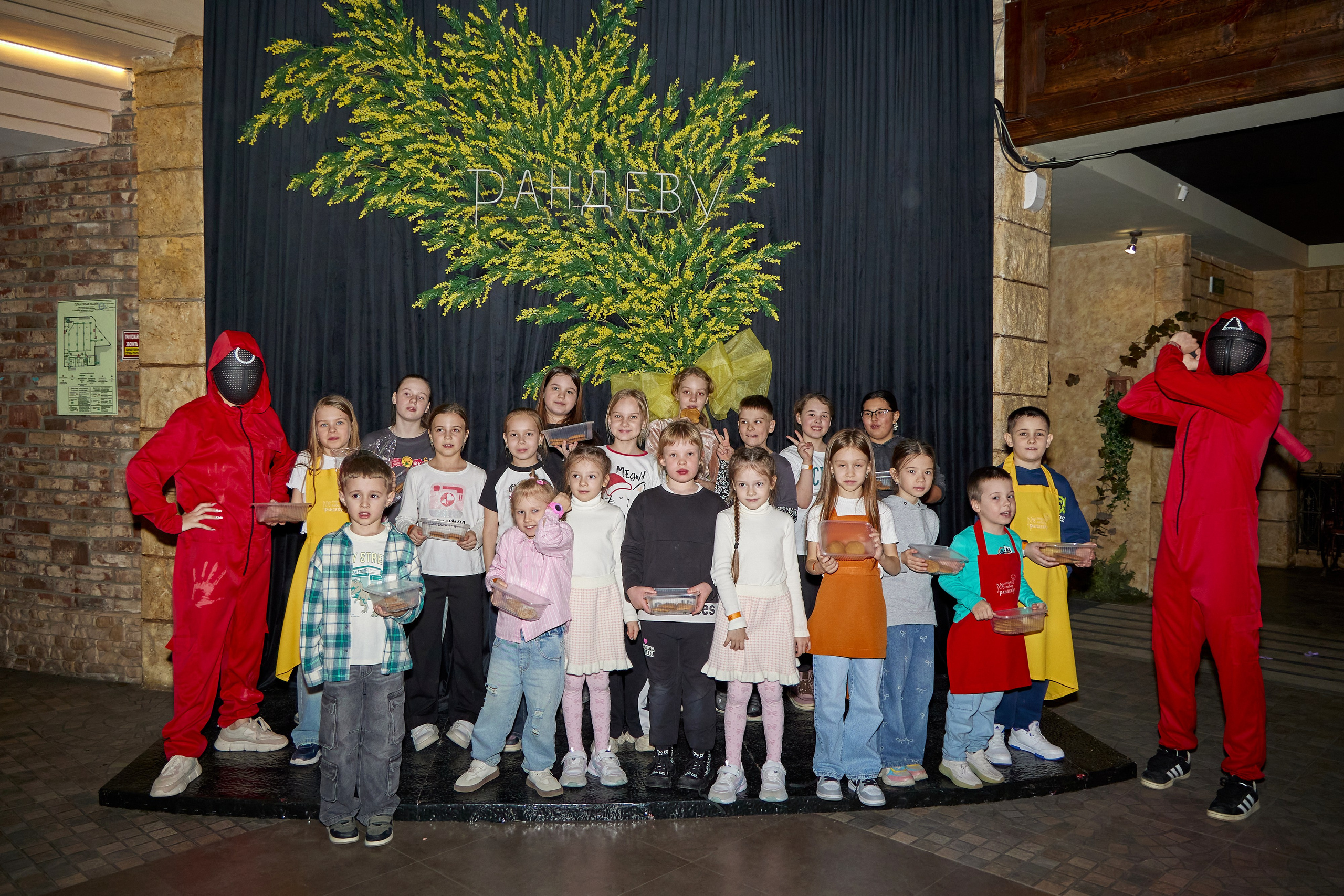 Репортажные кадры с детских праздников