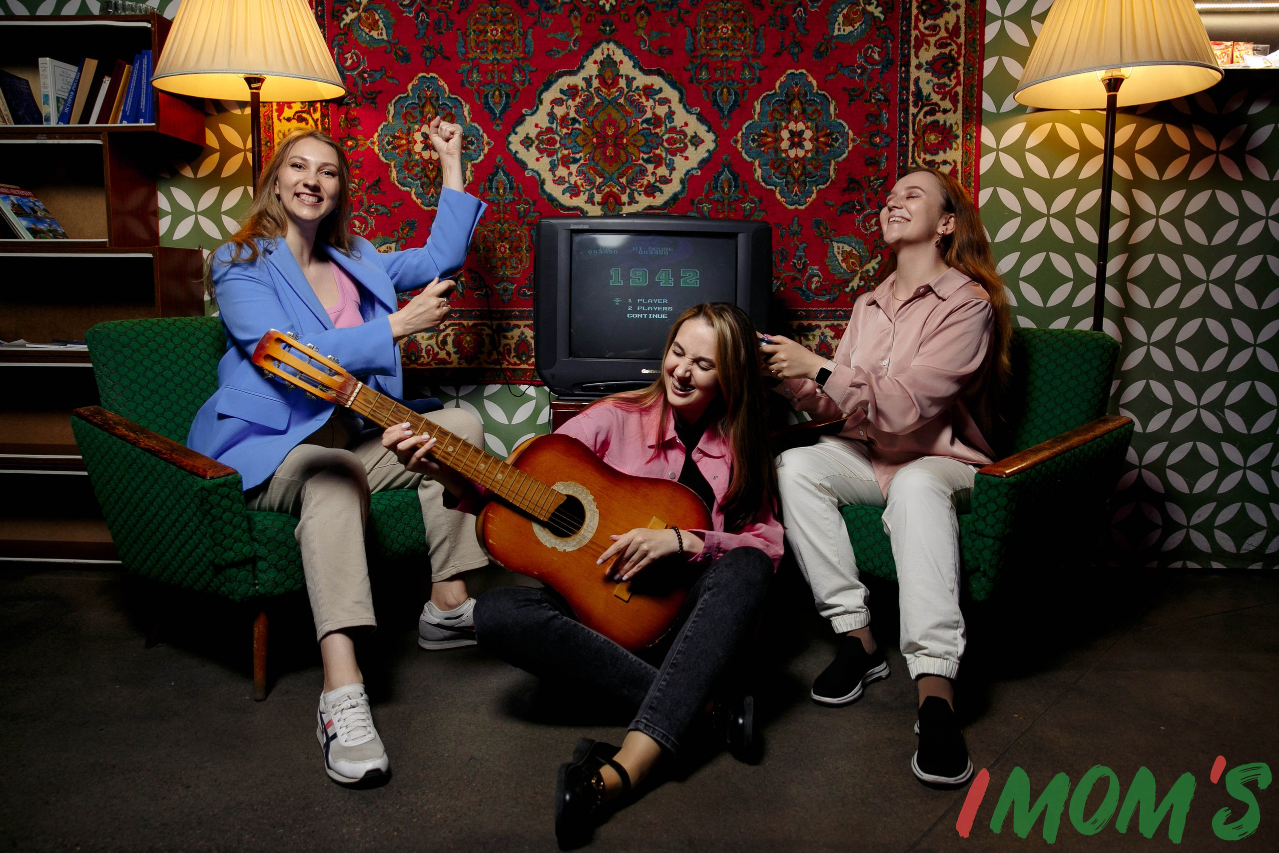 Квиз «Аймомс». Ваш репортажный фотограф Артемий Антонов